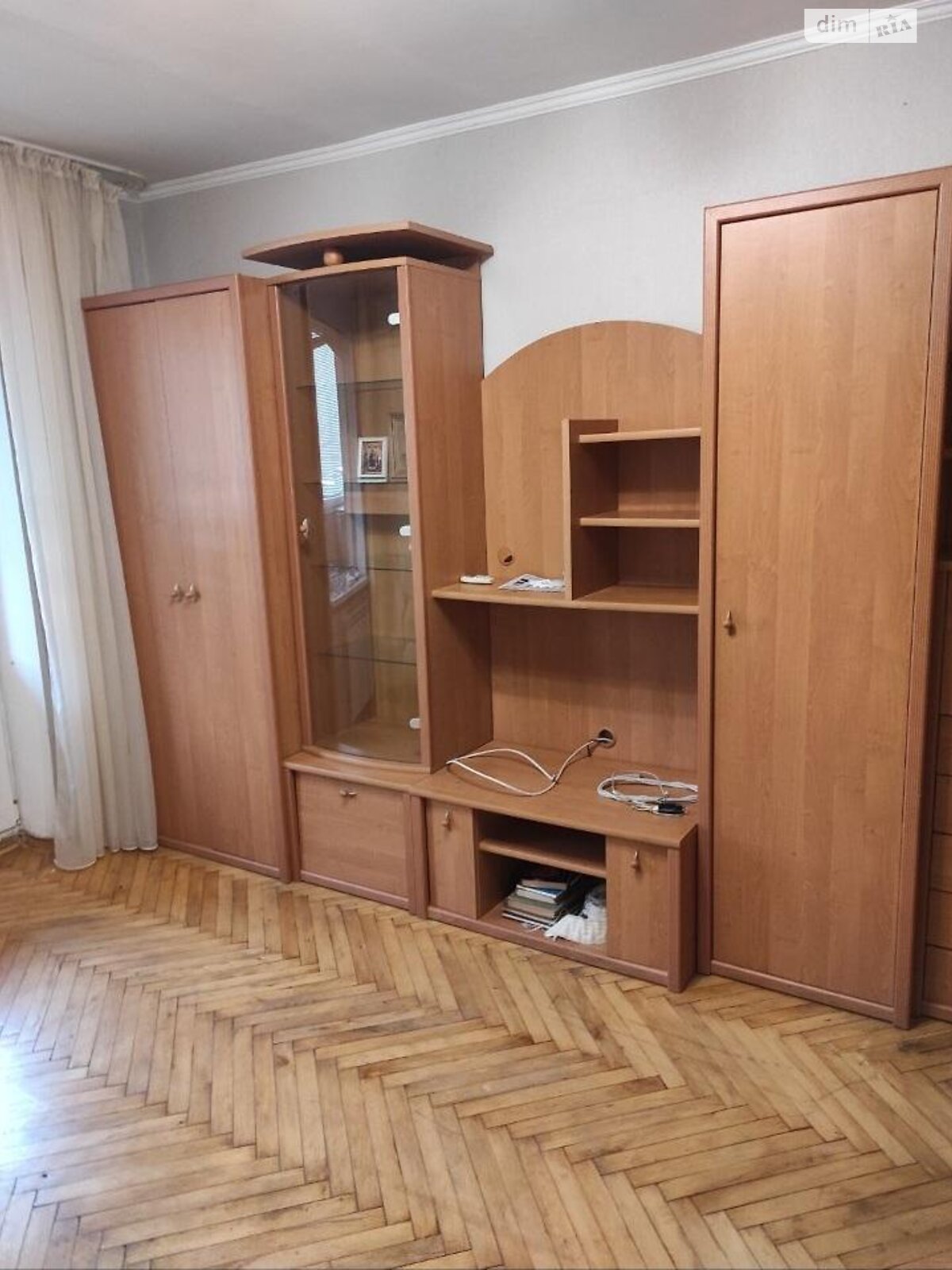 Продаж однокімнатної квартири в Києві, на просп. Червоної Калини 12А, район Троєщина фото 1 Продаж однокімнатної квартири в Києві, на просп. Червоної Калини 12А, район Троєщина фото 1