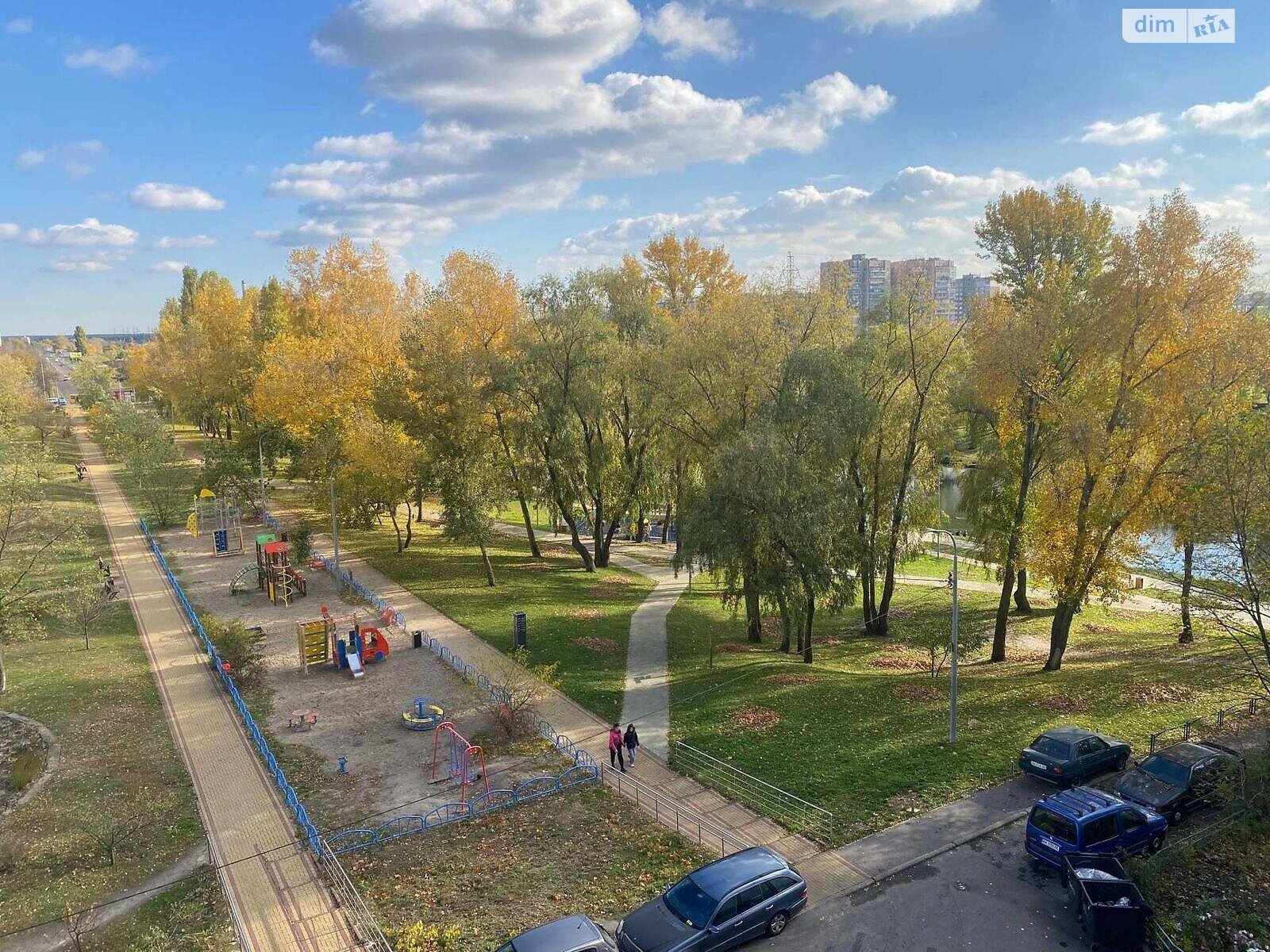 Продаж чотирикімнатної квартири в Києві, на просп. Червоної Калини 5А, район Троєщина фото 1 Продаж чотирикімнатної квартири в Києві, на просп. Червоної Калини 5А, район Троєщина фото 1