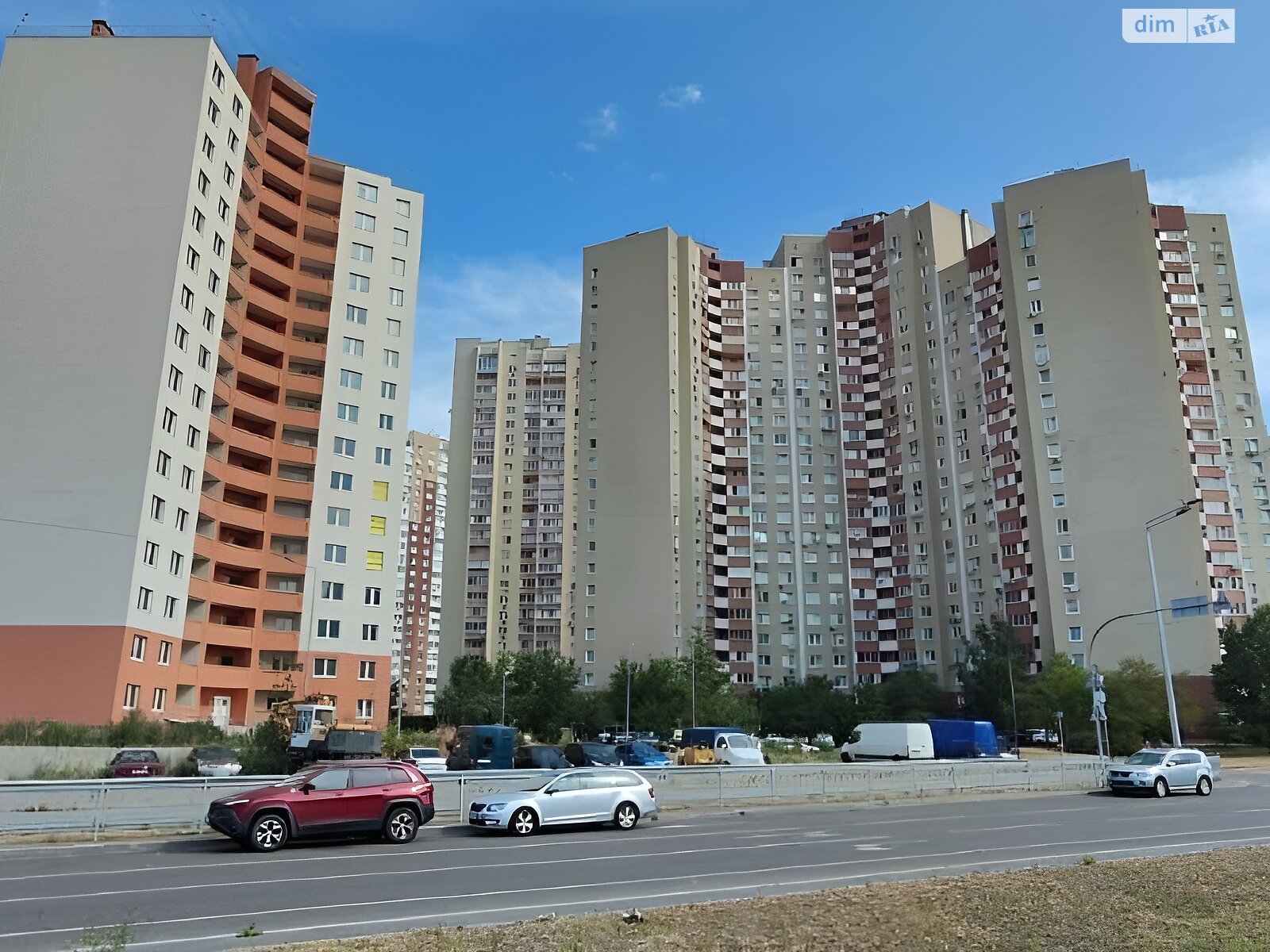 Продаж однокімнатної квартири в Києві, на вул. Милославська 18, район Троєщина фото 1 Продаж однокімнатної квартири в Києві, на вул. Милославська 18, район Троєщина фото 1