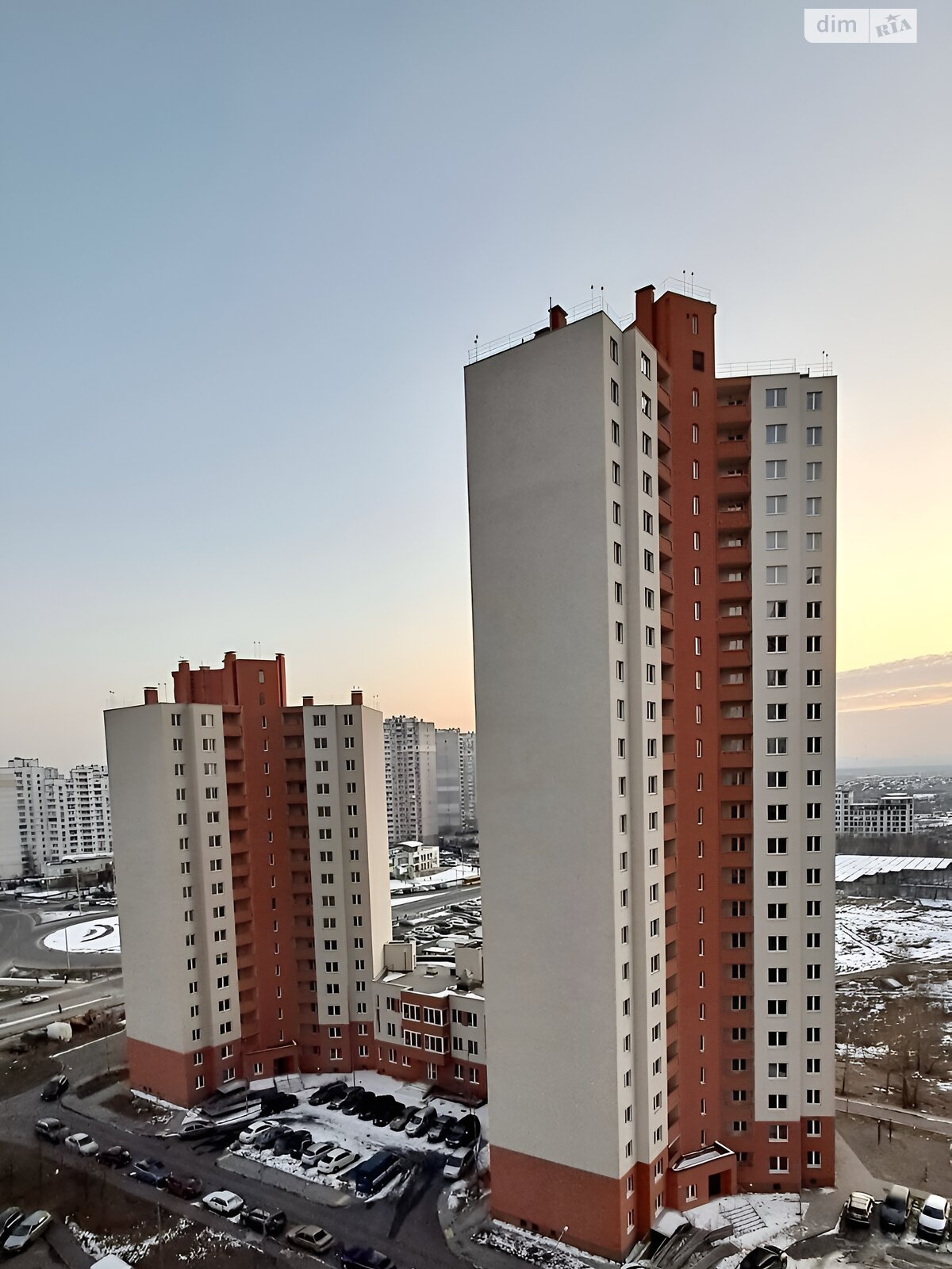 Продажа трехкомнатной квартиры в Киеве, на ул. Милославская 18, район Троещина фото 1 Продажа трехкомнатной квартиры в Киеве, на ул. Милославская 18, район Троещина фото 1