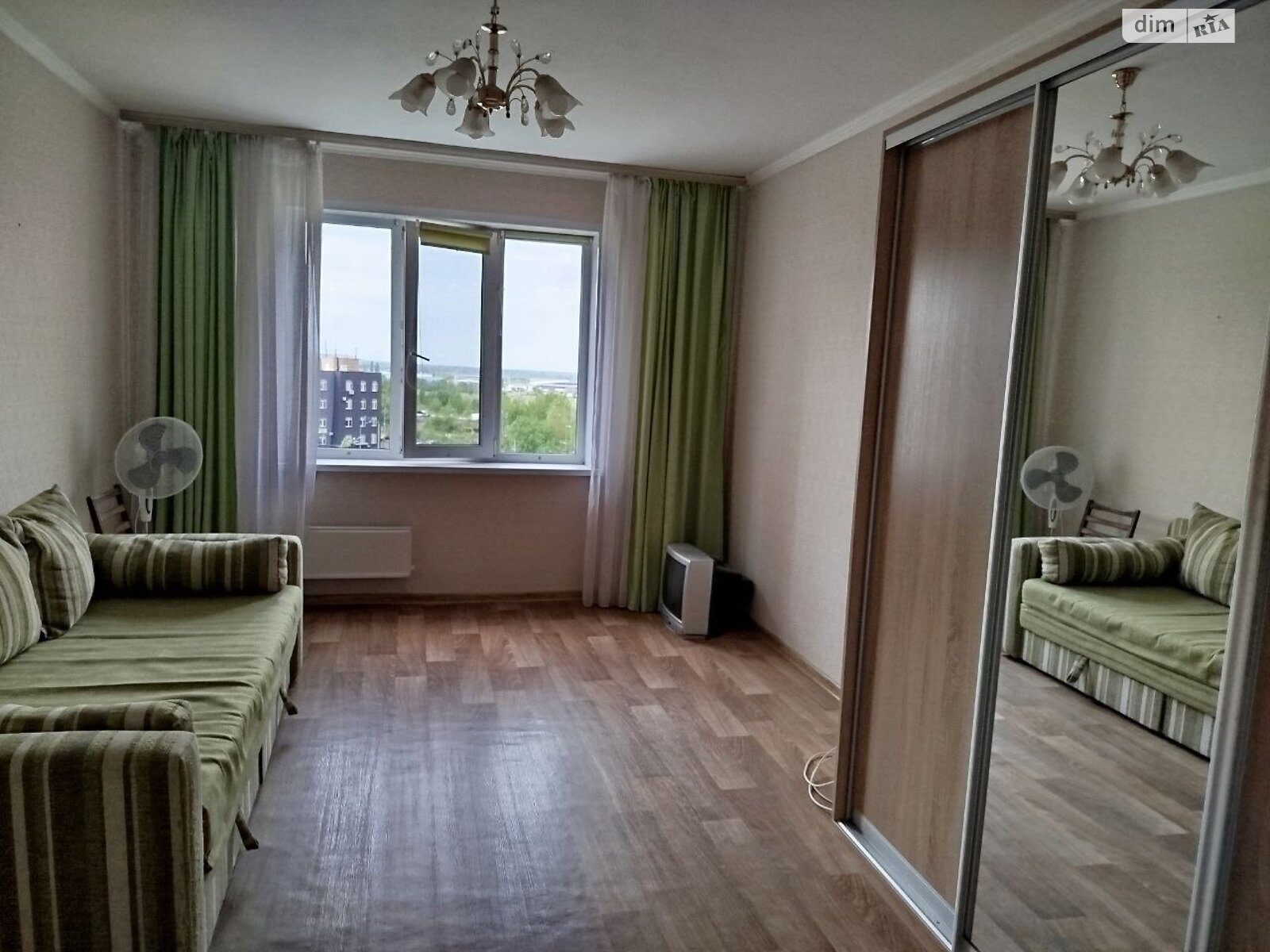 Продажа трехкомнатной квартиры в Киеве, на ул. Милославская 31, район Троещина фото 1 Продажа трехкомнатной квартиры в Киеве, на ул. Милославская 31, район Троещина фото 1