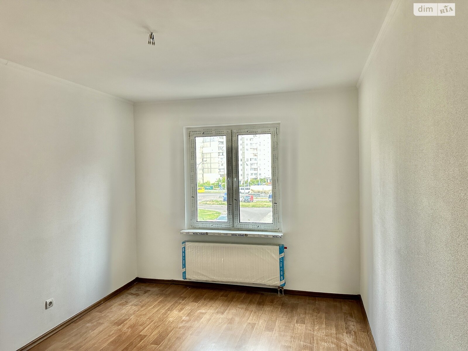 Продажа трехкомнатной квартиры в Киеве, на ул. Милославская 18, район Троещина фото 1 Продажа трехкомнатной квартиры в Киеве, на ул. Милославская 18, район Троещина фото 1