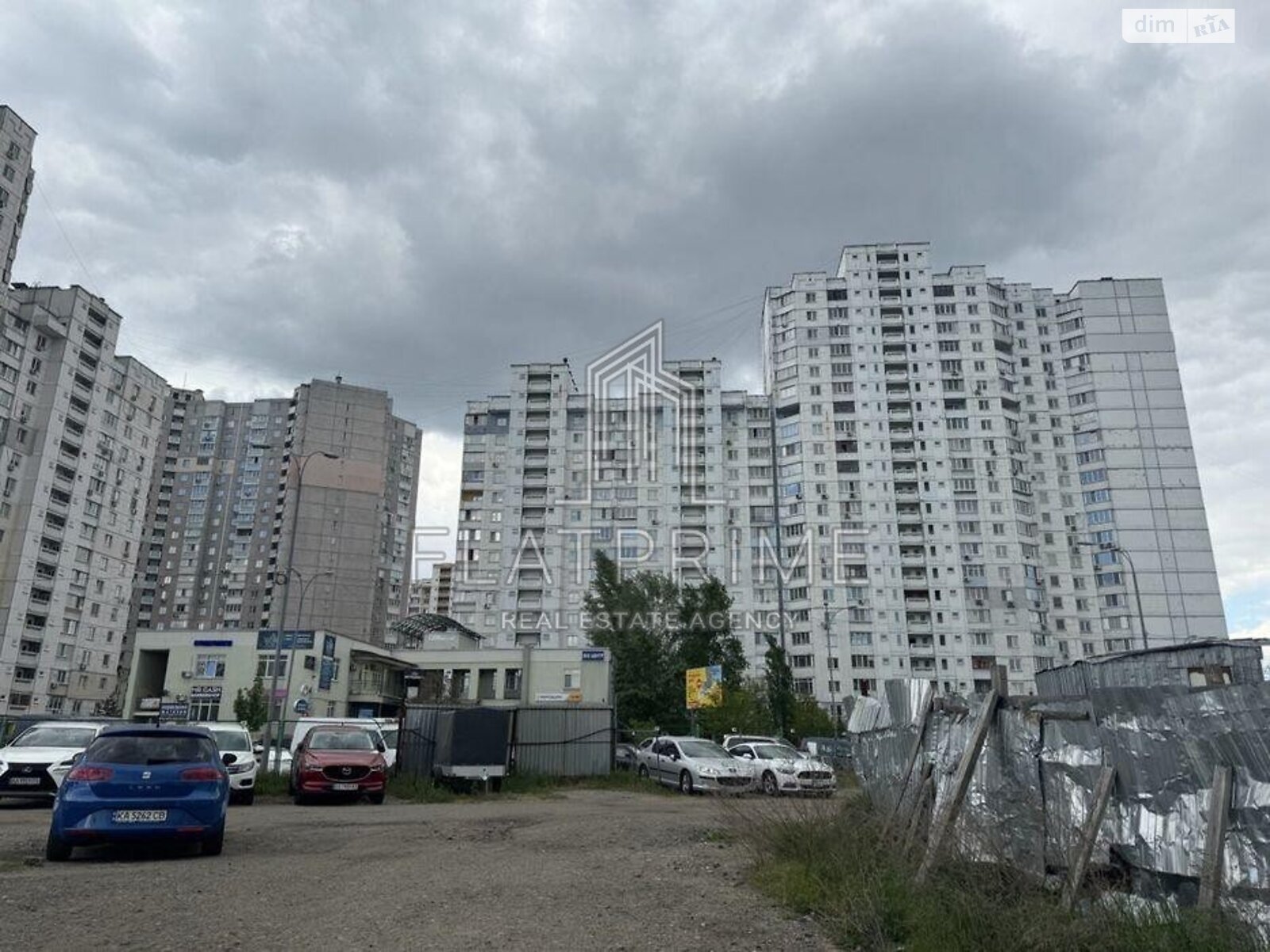 Продаж двокімнатної квартири в Києві, на вул. Милославська, район Троєщина фото 1 Продаж двокімнатної квартири в Києві, на вул. Милославська, район Троєщина фото 1
