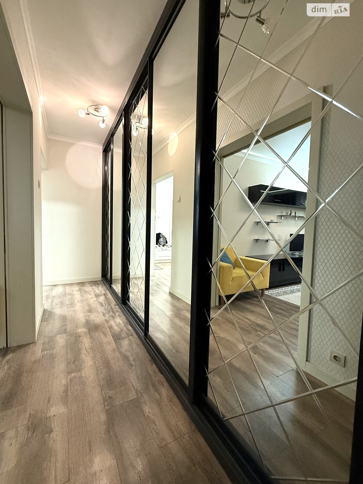 Продажа двухкомнатной квартиры в Киеве, на ул. Милославская 45, район Деснянский фото 1