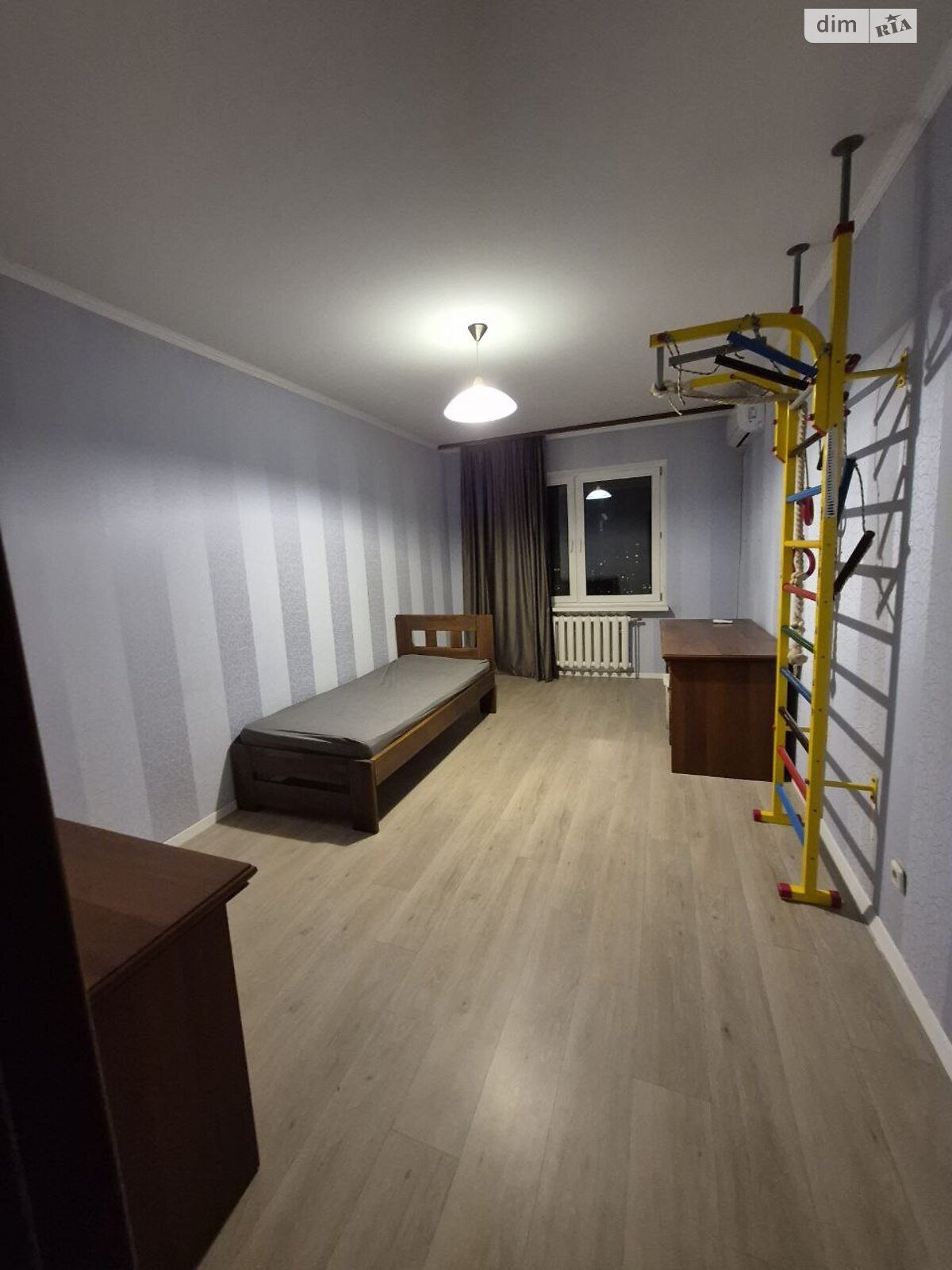 Продажа трехкомнатной квартиры в Киеве, на ул. Милославская 4, район Троещина фото 1 Продажа трехкомнатной квартиры в Киеве, на ул. Милославская 4, район Троещина фото 1