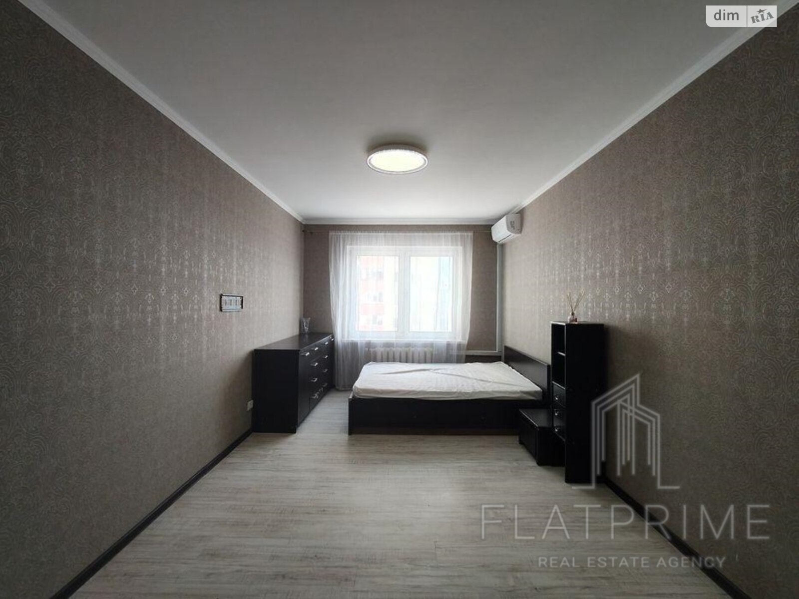 Продажа двухкомнатной квартиры в Киеве, на ул. Милославская 8, район Троещина фото 1