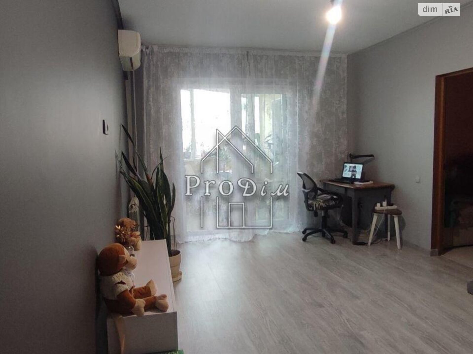 Продаж трикімнатної квартири в Києві, на вул. Миколи Лаврухіна 7, район Троєщина фото 1 Продаж трикімнатної квартири в Києві, на вул. Миколи Лаврухіна 7, район Троєщина фото 1