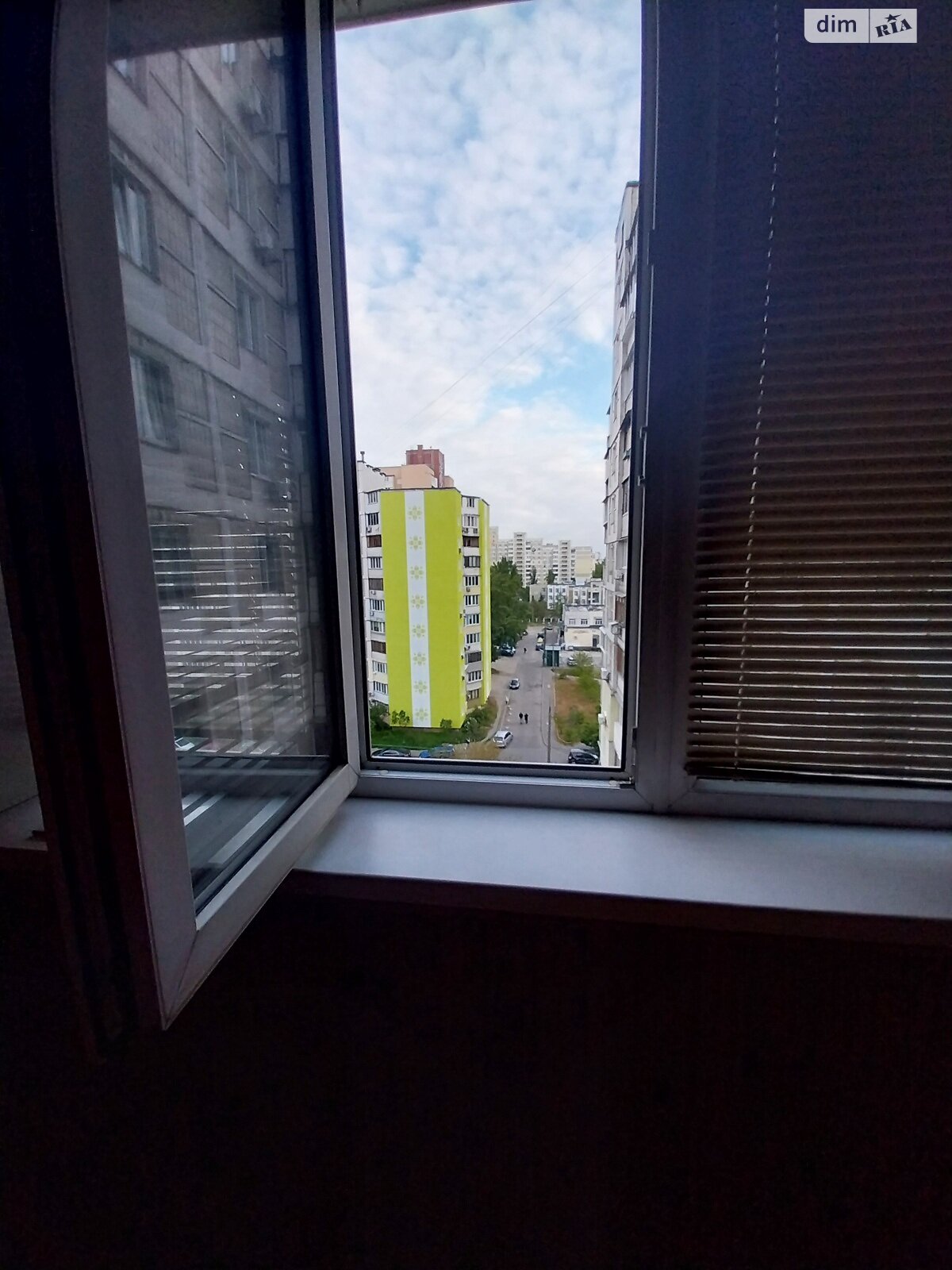 Продажа трехкомнатной квартиры в Киеве, на ул. Николая Лаврухина 11, район Троещина фото 1 Продажа трехкомнатной квартиры в Киеве, на ул. Николая Лаврухина 11, район Троещина фото 1