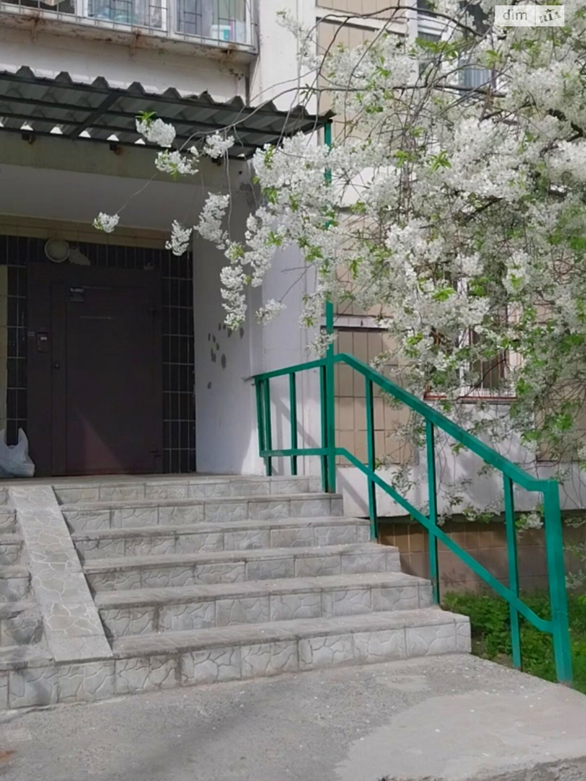 Продажа трехкомнатной квартиры в Киеве, на ул. Николая Лаврухина 11, район Троещина фото 1 Продажа трехкомнатной квартиры в Киеве, на ул. Николая Лаврухина 11, район Троещина фото 1