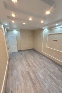 Продаж трикімнатної квартири в Києві, на вул. Миколи Закревського 95В, район Троєщина фото 2