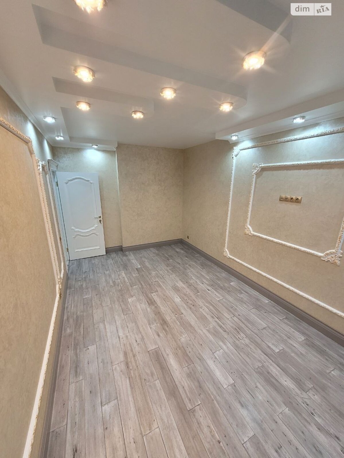 Продаж трикімнатної квартири в Києві, на вул. Миколи Закревського 95В, район Троєщина фото 1 Продаж трикімнатної квартири в Києві, на вул. Миколи Закревського 95В, район Троєщина фото 1