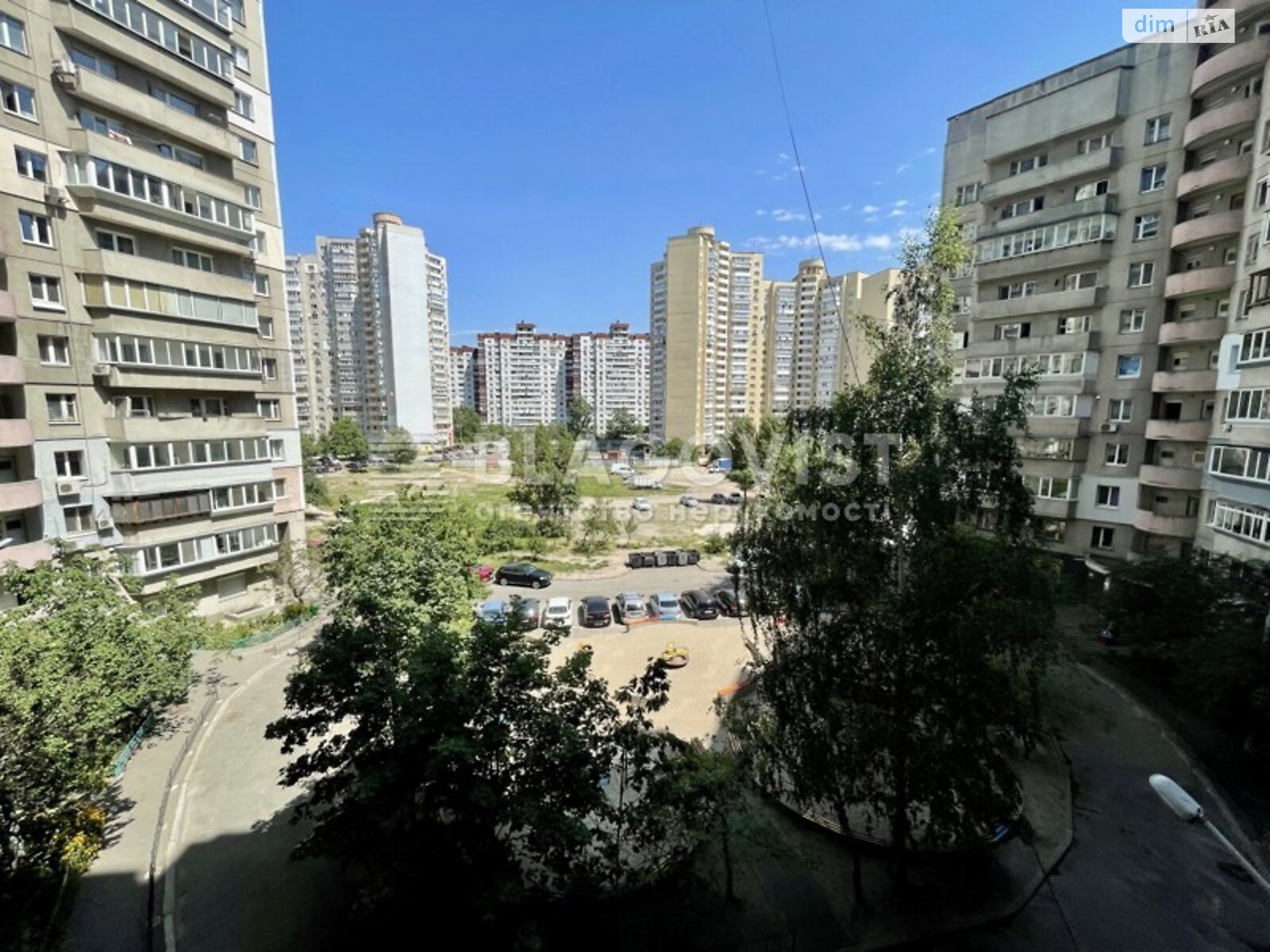 Продаж трикімнатної квартири в Києві, на вул. Оноре де Бальзака 4, район Троєщина фото 1 Продаж трикімнатної квартири в Києві, на вул. Оноре де Бальзака 4, район Троєщина фото 1