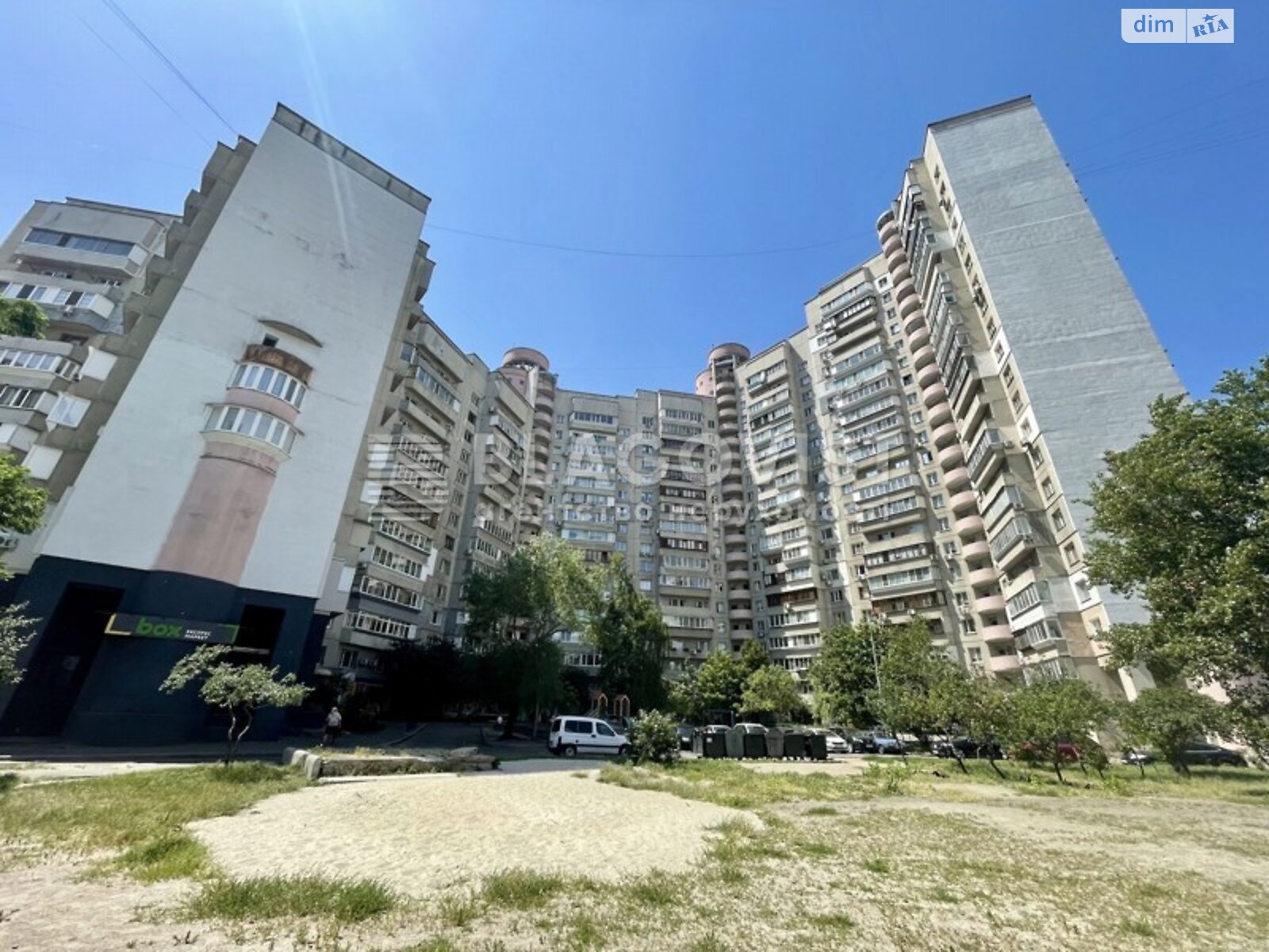 Продаж трикімнатної квартири в Києві, на вул. Оноре де Бальзака 4, район Троєщина фото 1 Продаж трикімнатної квартири в Києві, на вул. Оноре де Бальзака 4, район Троєщина фото 1