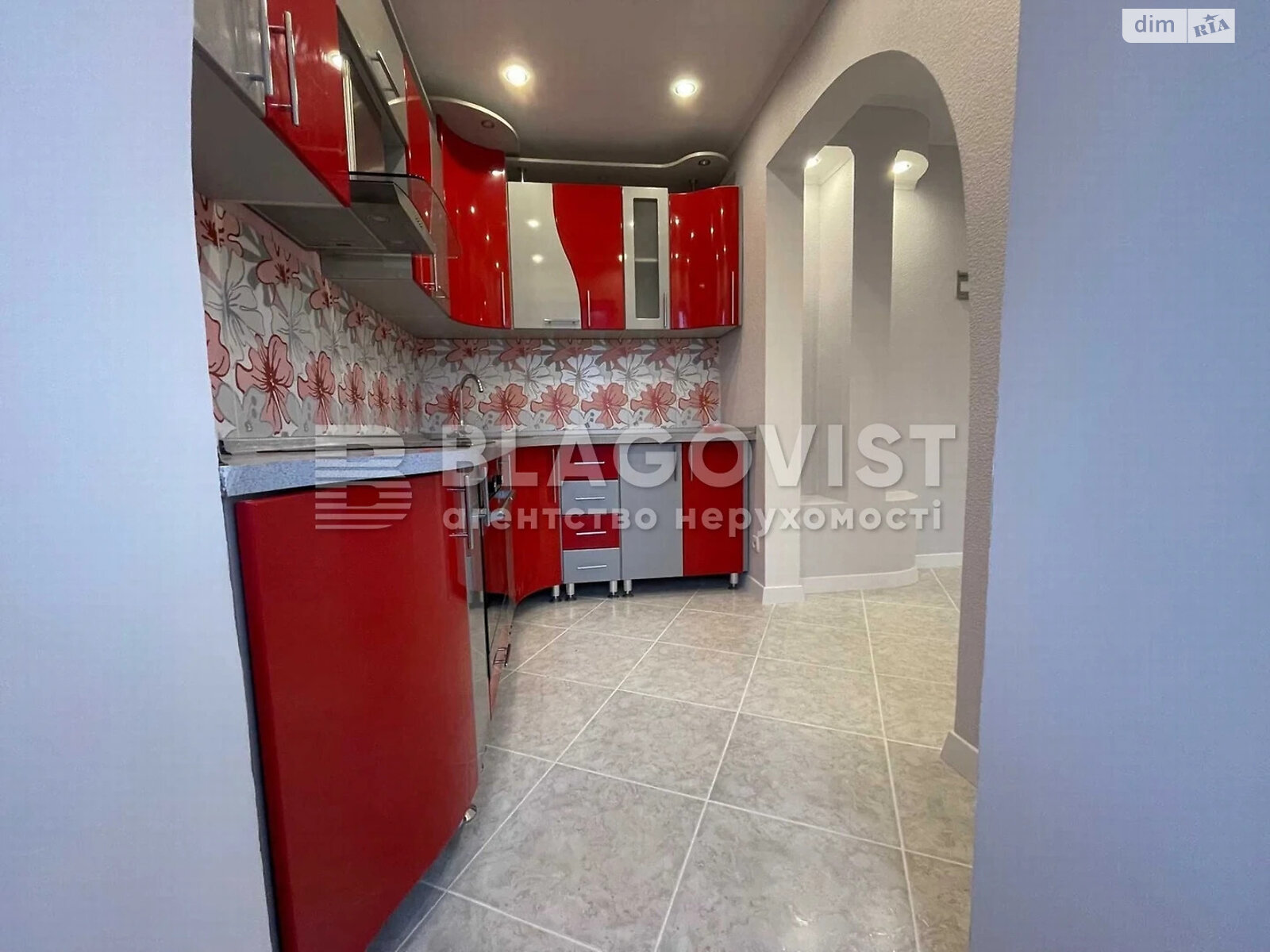 Продажа трехкомнатной квартиры в Киеве, на ул. Оноре де Бальзака 6, район Троещина фото 1