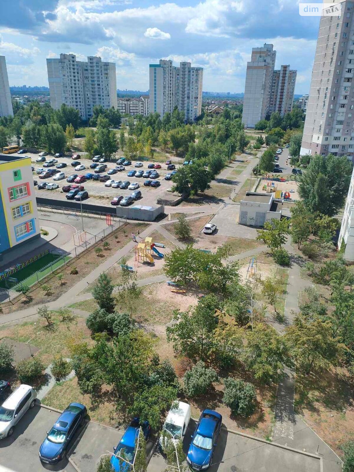 Продаж двокімнатної квартири в Києві, на вул. Радунська 9, район Троєщина фото 1 Продаж двокімнатної квартири в Києві, на вул. Радунська 9, район Троєщина фото 1