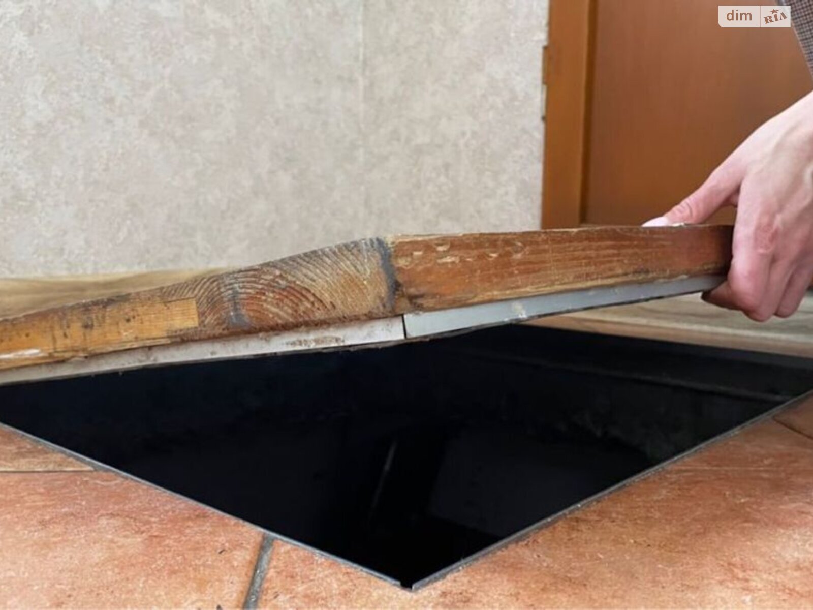 Продаж трикімнатної квартири в Києві, на вул. Радунська 5Б, район Троєщина фото 1 Продаж трикімнатної квартири в Києві, на вул. Радунська 5Б, район Троєщина фото 1