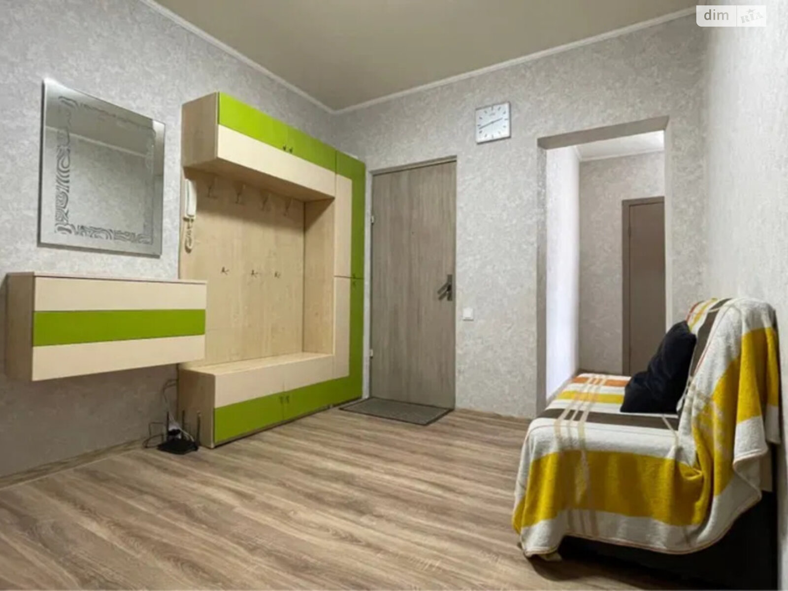 Продаж трикімнатної квартири в Києві, на вул. Радунська 5Б, район Троєщина фото 1 Продаж трикімнатної квартири в Києві, на вул. Радунська 5Б, район Троєщина фото 1