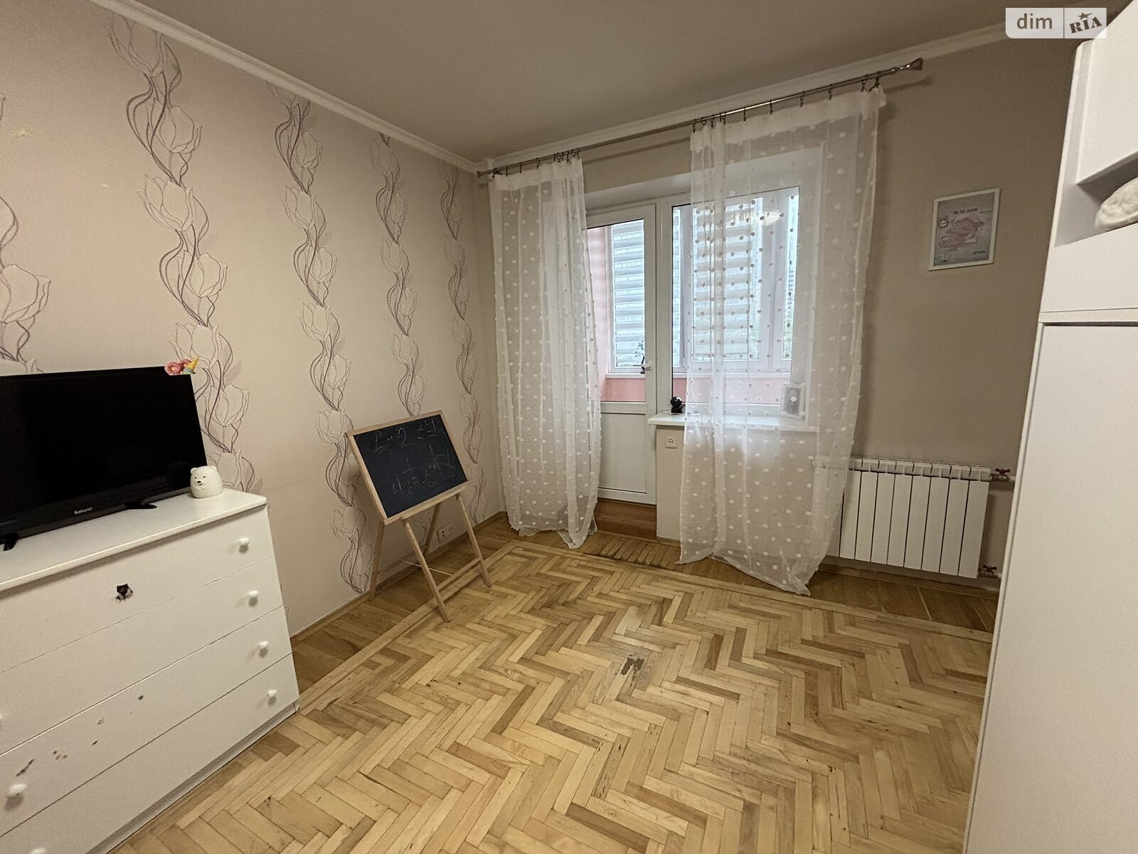 Продажа трехкомнатной квартиры в Киеве, на ул. Радунская 14, район Троещина фото 1 Продажа трехкомнатной квартиры в Киеве, на ул. Радунская 14, район Троещина фото 1