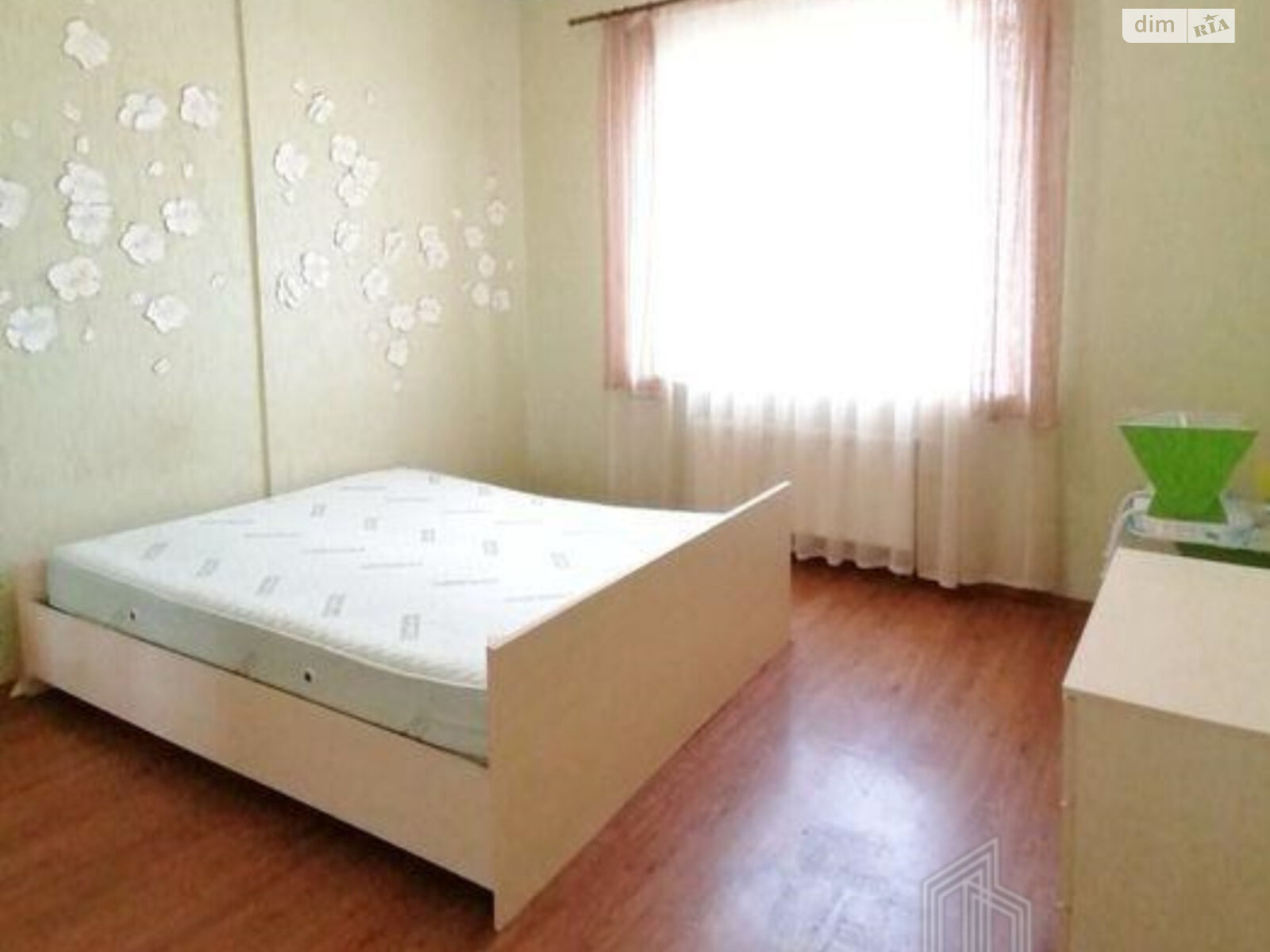 Продажа трехкомнатной квартиры в Киеве, на ул. Радунская 8/13, район Троещина фото 1 Продажа трехкомнатной квартиры в Киеве, на ул. Радунская 8/13, район Троещина фото 1
