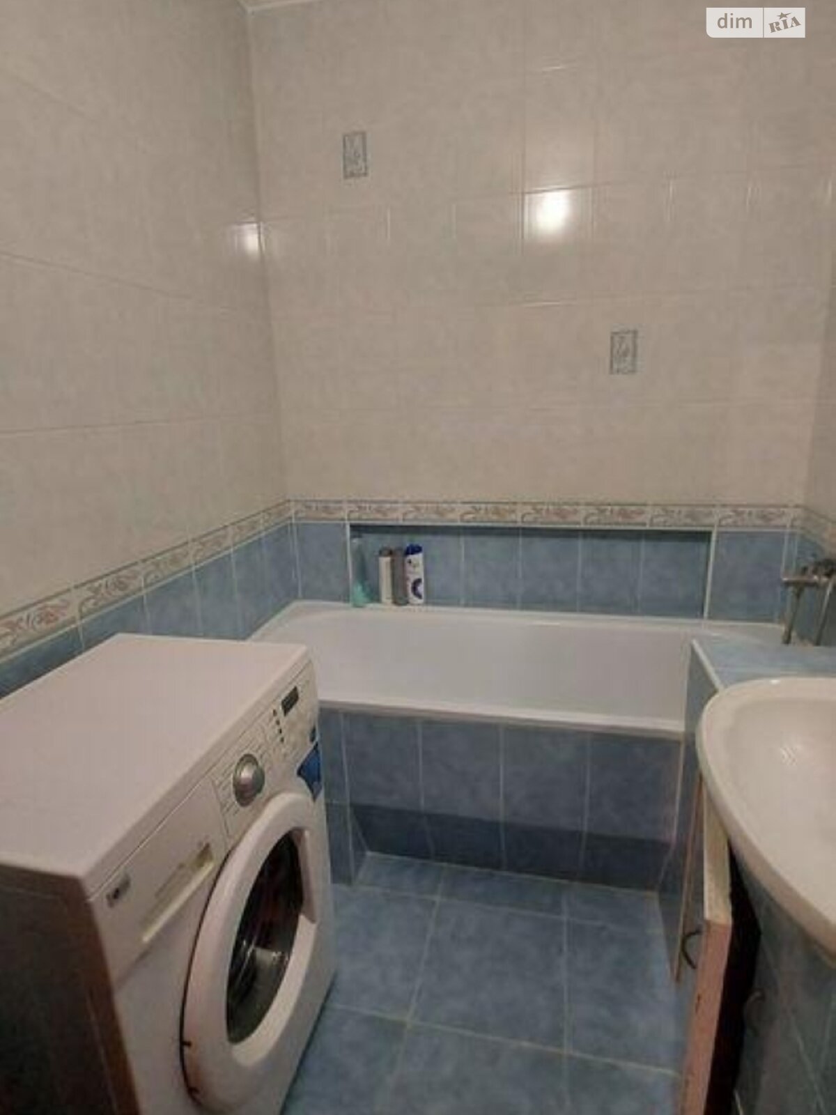 Продажа трехкомнатной квартиры в Киеве, на ул. Радунская, район Троещина фото 1 Продажа трехкомнатной квартиры в Киеве, на ул. Радунская, район Троещина фото 1