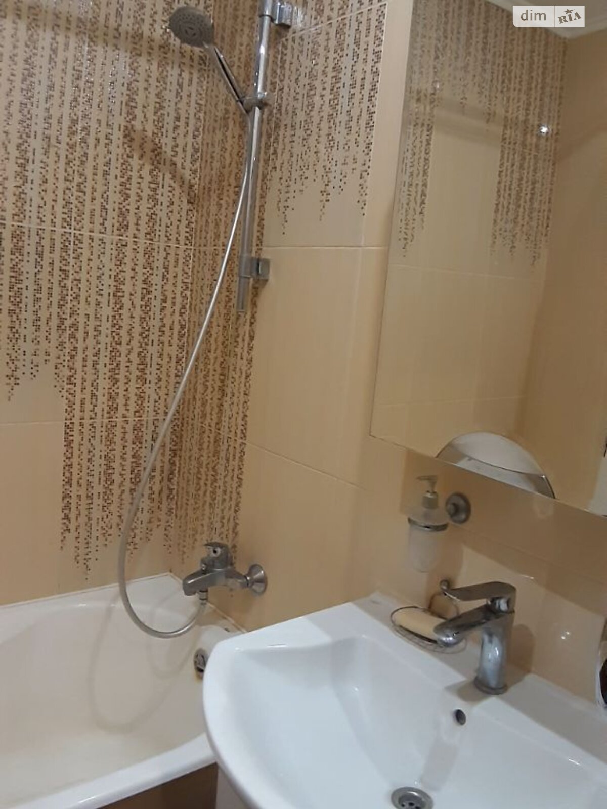 Продаж трикімнатної квартири в Києві, на вул. Рональда Рейгана 6А, район Троєщина фото 1 Продаж трикімнатної квартири в Києві, на вул. Рональда Рейгана 6А, район Троєщина фото 1