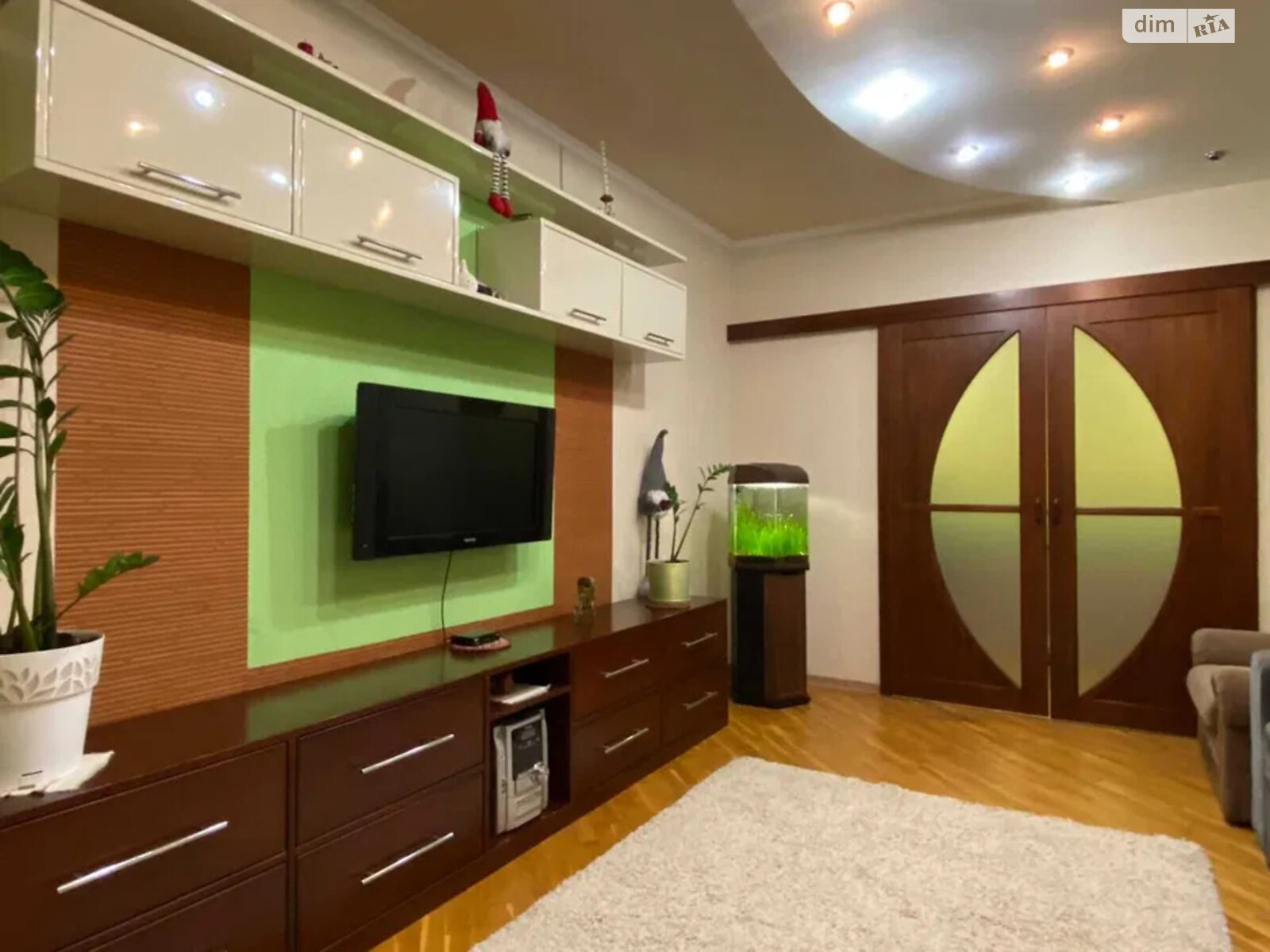 Продажа трехкомнатной квартиры в Киеве, на ул. Рональда Рейгана 10, район Троещина фото 1 Продажа трехкомнатной квартиры в Киеве, на ул. Рональда Рейгана 10, район Троещина фото 1