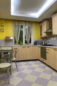 Продажа трехкомнатной квартиры в Киеве, на ул. Рональда Рейгана 10, район Троещина фото 2