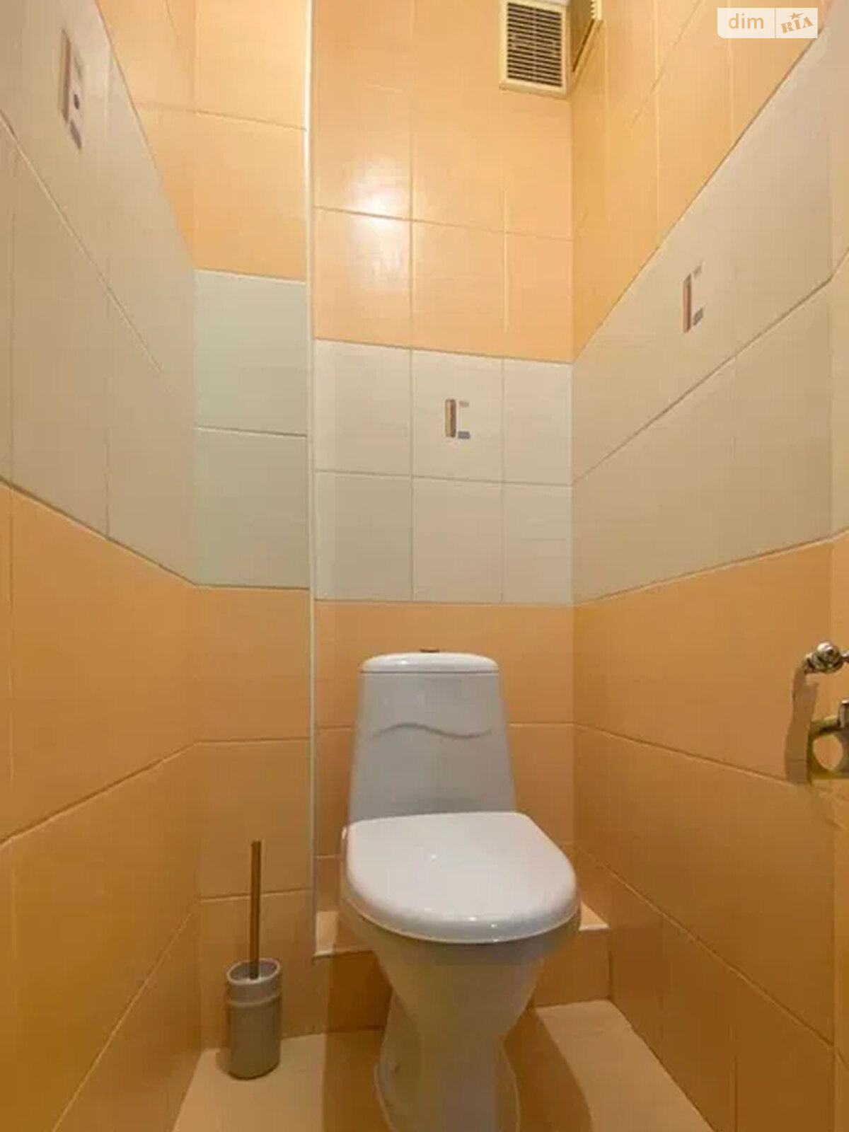 Продажа трехкомнатной квартиры в Киеве, на ул. Рональда Рейгана 10, район Троещина фото 1 Продажа трехкомнатной квартиры в Киеве, на ул. Рональда Рейгана 10, район Троещина фото 1