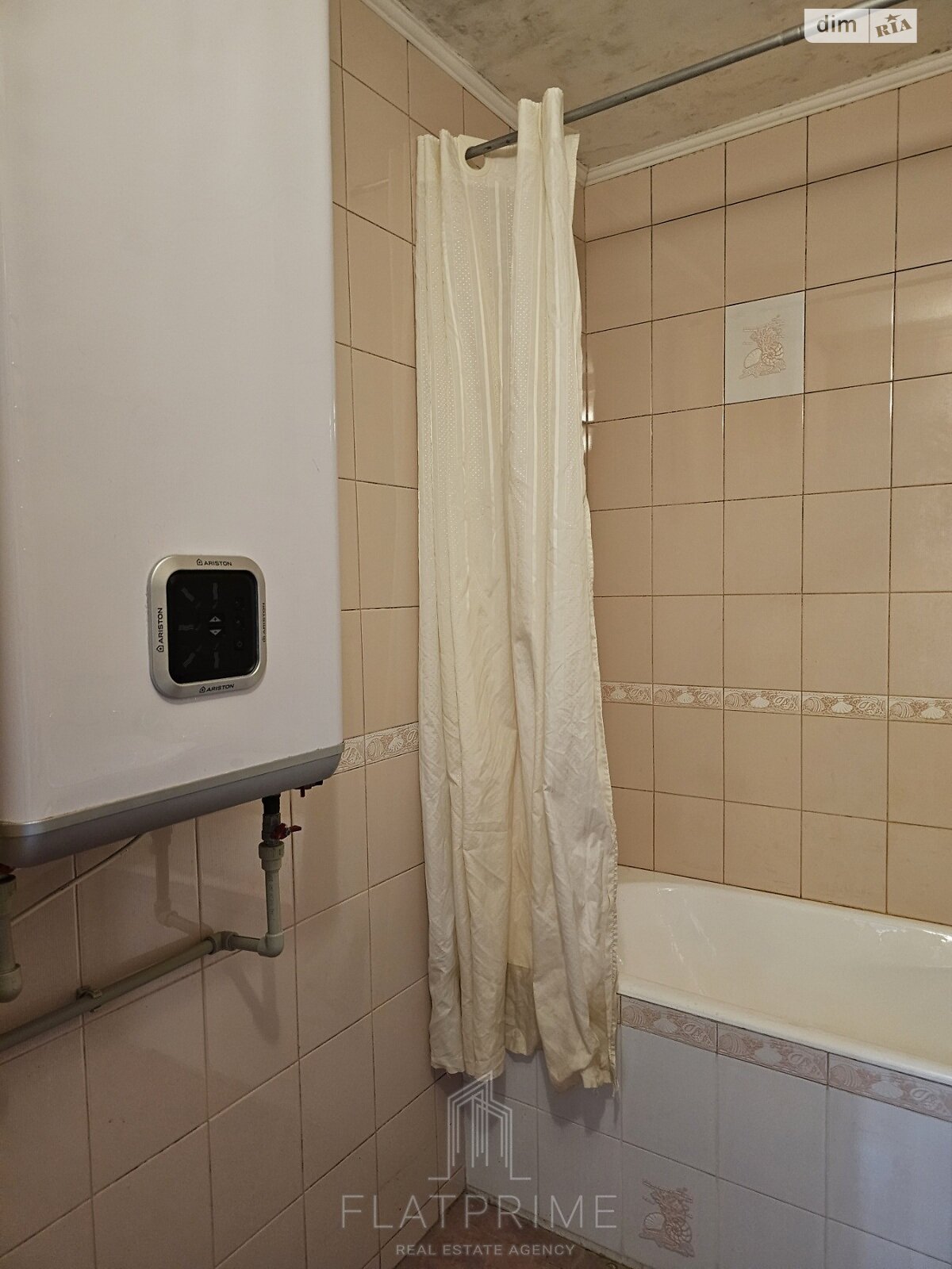 Продаж трикімнатної квартири в Києві, на вул. Рональда Рейгана 30А, район Троєщина фото 1 Продаж трикімнатної квартири в Києві, на вул. Рональда Рейгана 30А, район Троєщина фото 1