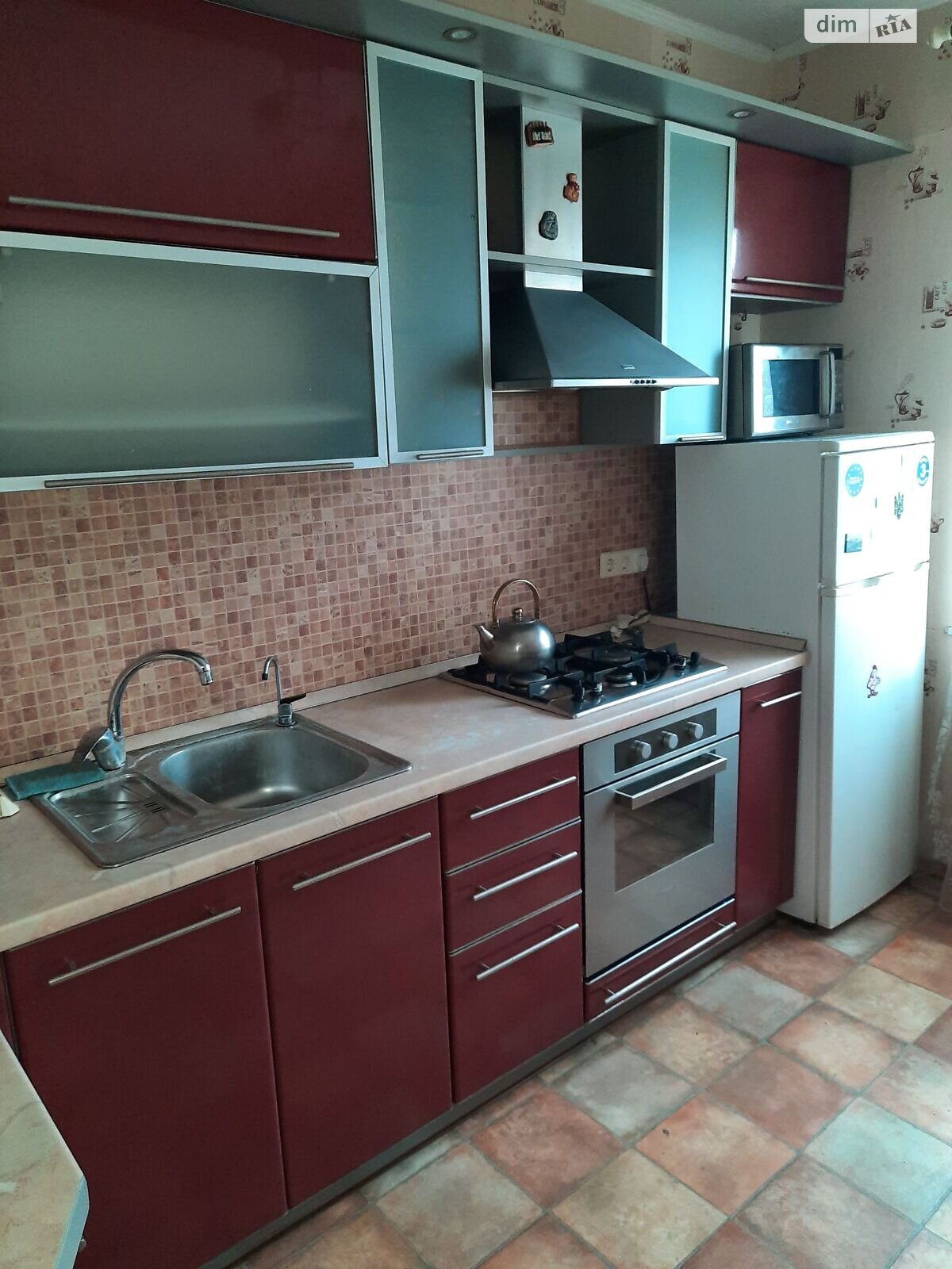 Продажа трехкомнатной квартиры в Киеве, на ул. Рональда Рейгана 10, район Троещина фото 1