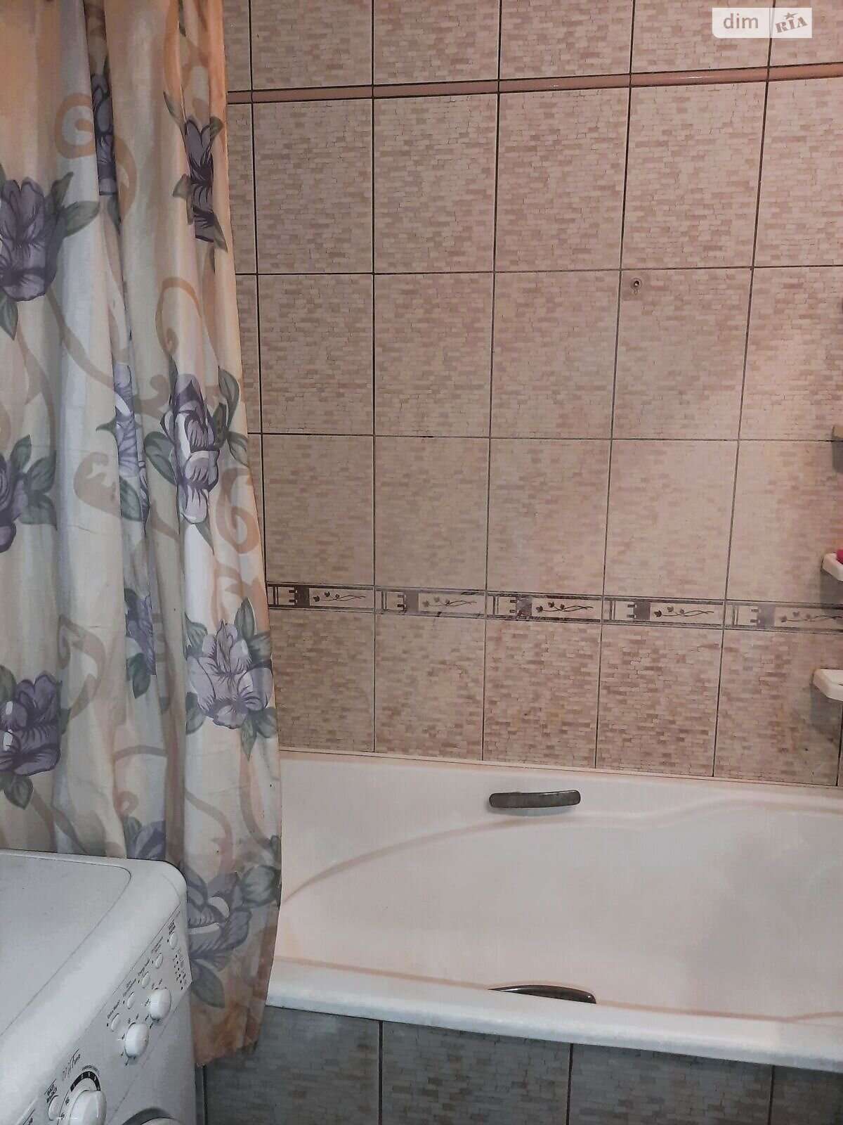 Продажа трехкомнатной квартиры в Киеве, на ул. Рональда Рейгана 10, район Троещина фото 1