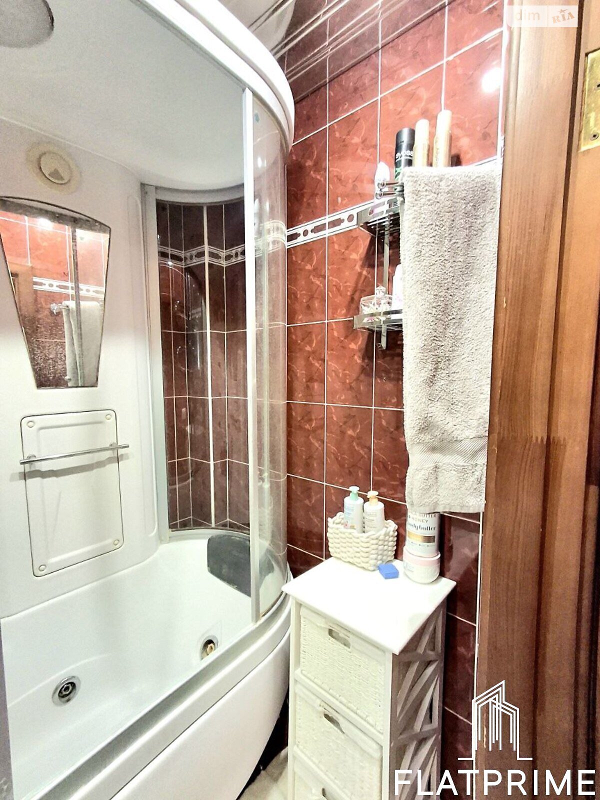 Продаж трикімнатної квартири в Києві, на вул. Сержа Лифаря 8А, район Троєщина фото 1 Продаж трикімнатної квартири в Києві, на вул. Сержа Лифаря 8А, район Троєщина фото 1