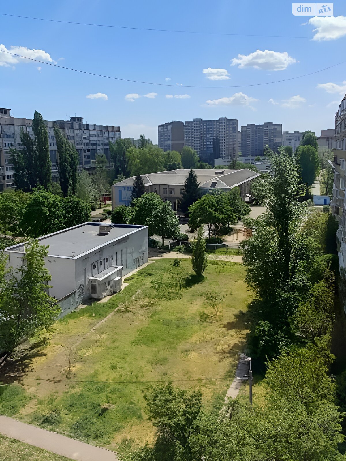 Продажа трехкомнатной квартиры в Киеве, на ул. Сержа Лифаря 17, район Троещина фото 1 Продажа трехкомнатной квартиры в Киеве, на ул. Сержа Лифаря 17, район Троещина фото 1