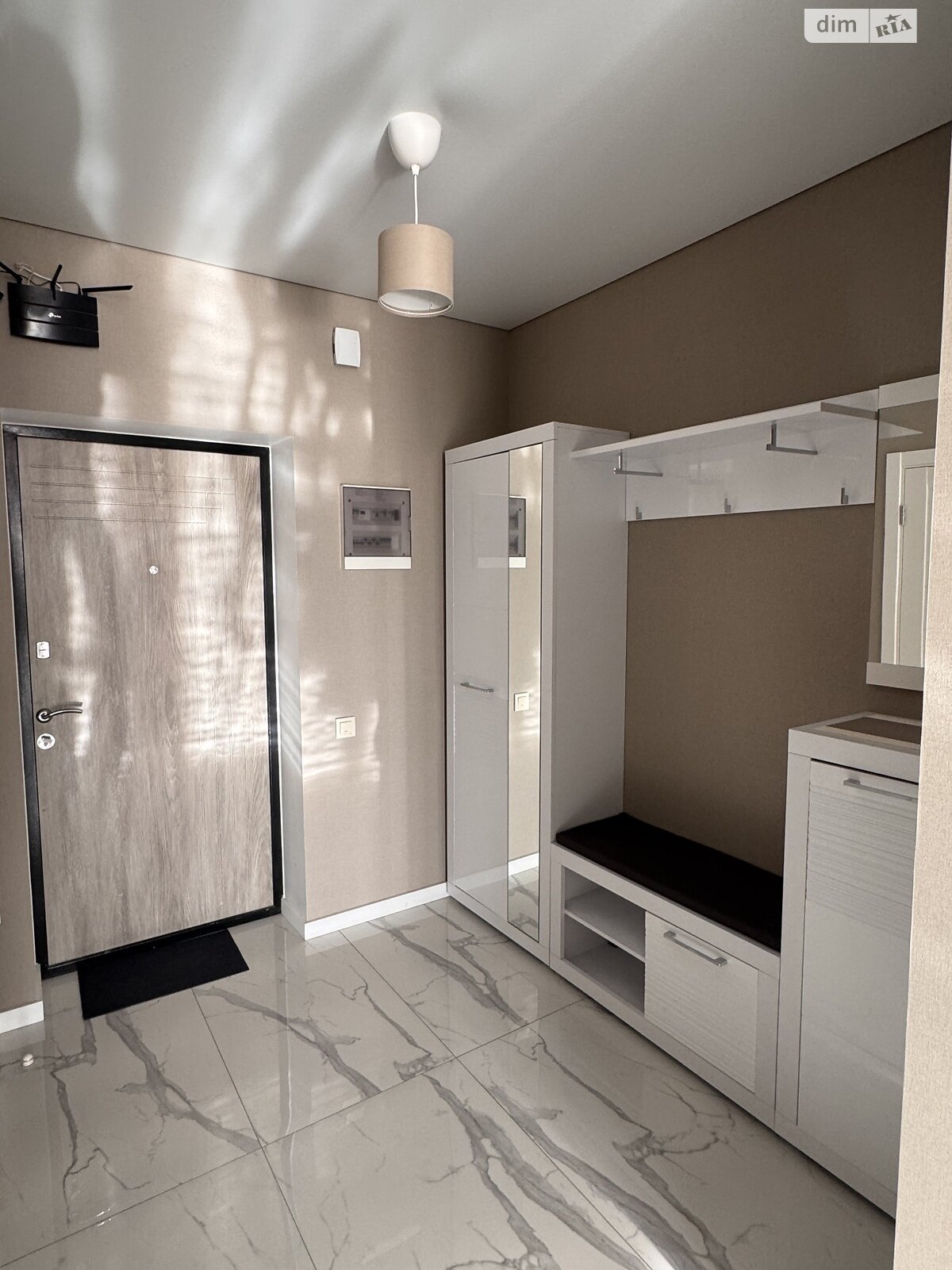 Продажа однокомнатной квартиры в Киеве, на ул. Тодося Осьмачки, район Троещина фото 1 Продажа однокомнатной квартиры в Киеве, на ул. Тодося Осьмачки, район Троещина фото 1