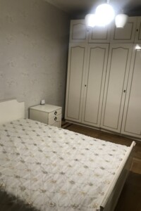 Продаж чотирикімнатної квартири в Києві, на бул. Володимира Висоцького 6, район Троєщина фото 2