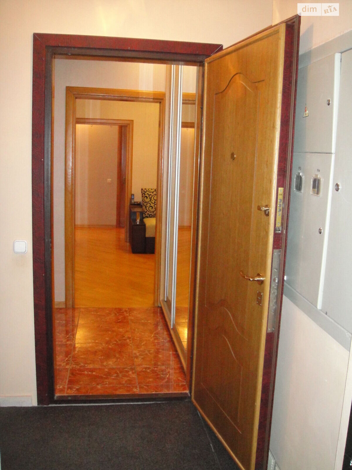 Продажа трехкомнатной квартиры в Киеве, на ул. Лисковская 24, кв. 3, район Троещина фото 1 Продажа трехкомнатной квартиры в Киеве, на ул. Лисковская 24, кв. 3, район Троещина фото 1