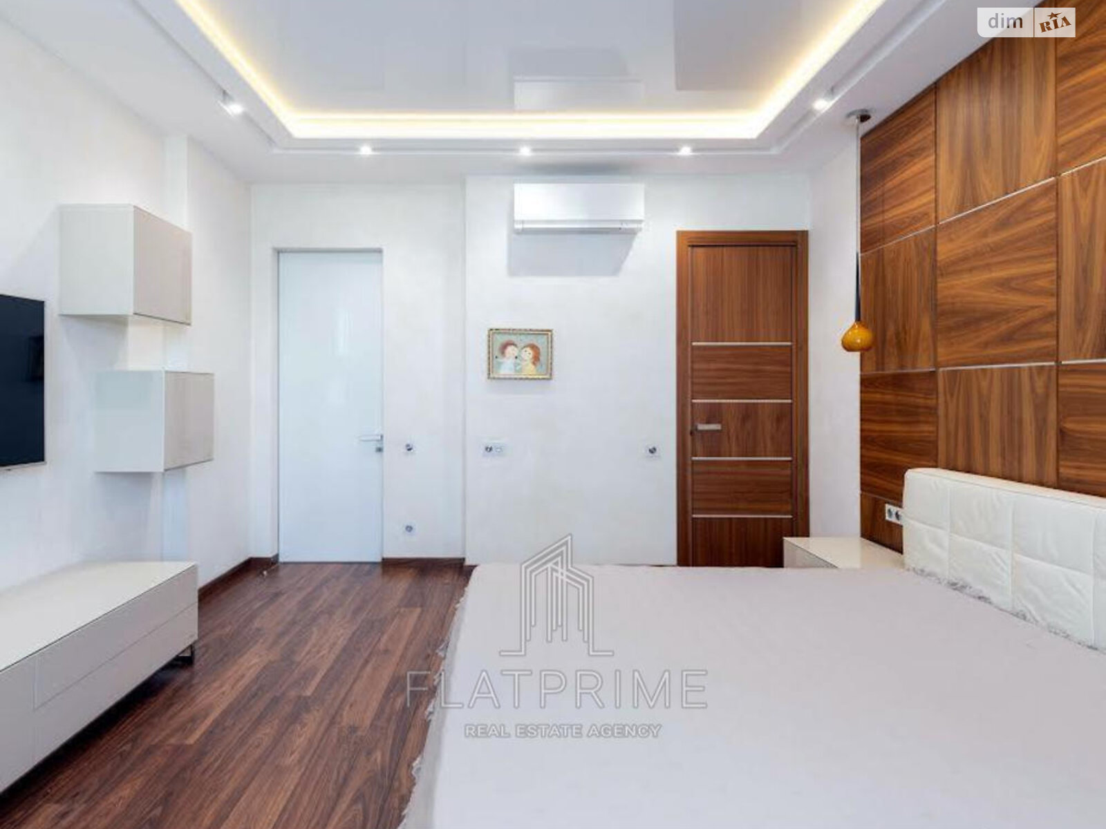 Продаж трикімнатної квартири в Києві, на вул. Трускавецька 2А, фото 1 Продаж трикімнатної квартири в Києві, на вул. Трускавецька 2А, фото 1