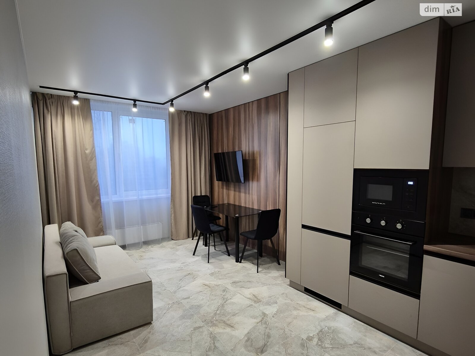 Продажа однокомнатной квартиры в Киеве, на ул. Александра Олеся 17, район Центр фото 1 Продажа однокомнатной квартиры в Киеве, на ул. Александра Олеся 17, район Центр фото 1