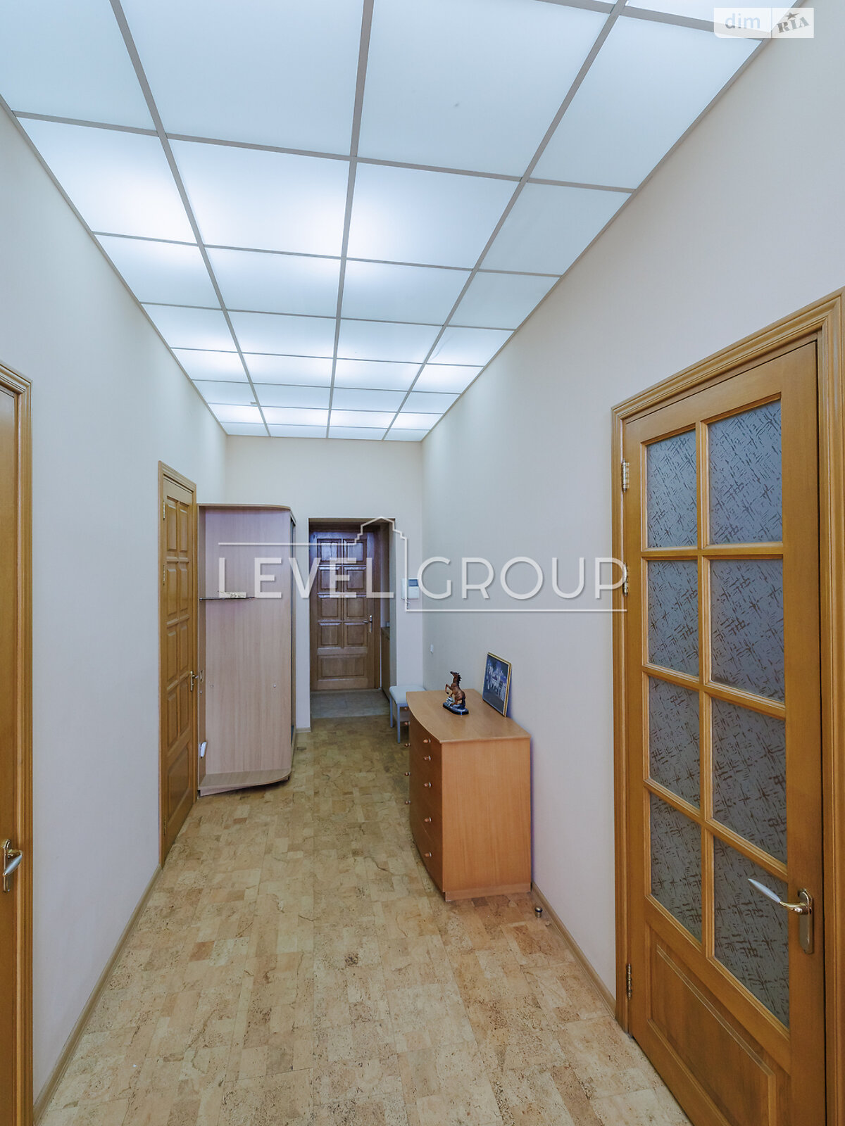 Продаж трикімнатної квартири в Києві, на пров. Алли Горської 8, район Центр фото 1 Продаж трикімнатної квартири в Києві, на пров. Алли Горської 8, район Центр фото 1