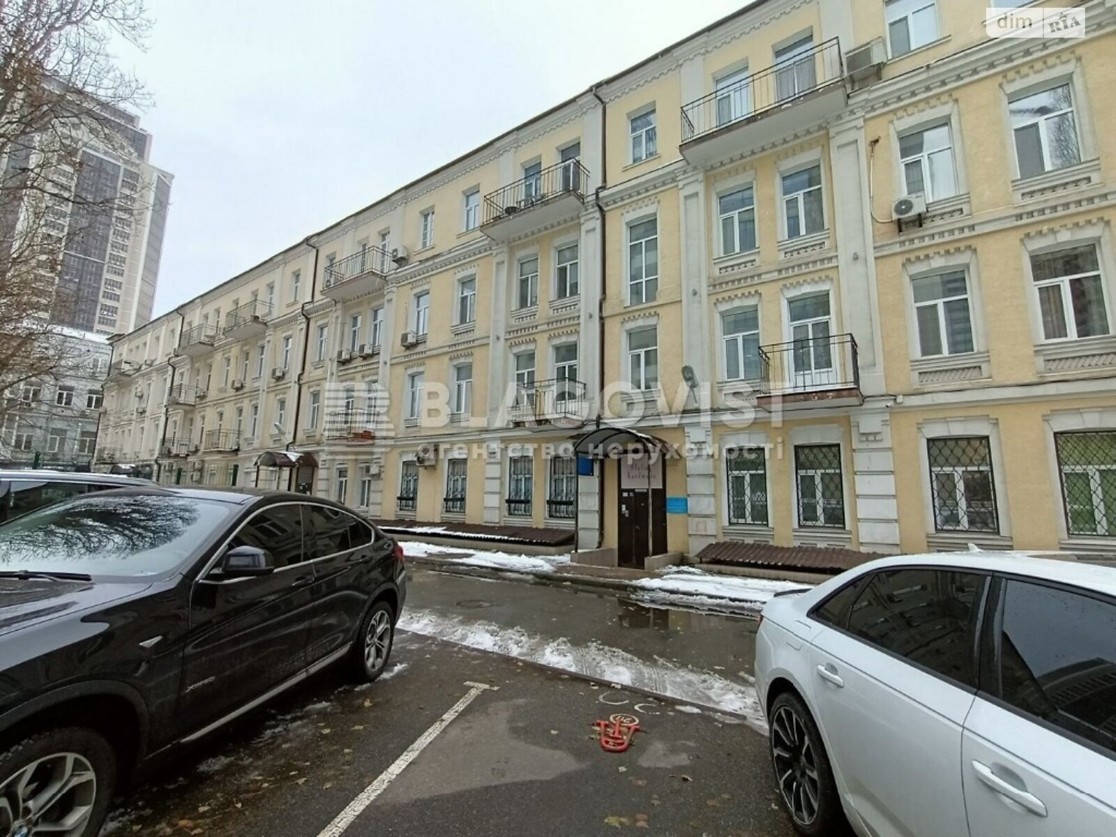 Продаж двокімнатної квартири в Києві, на вул. Антоновича 48Б, район Центр фото 1
