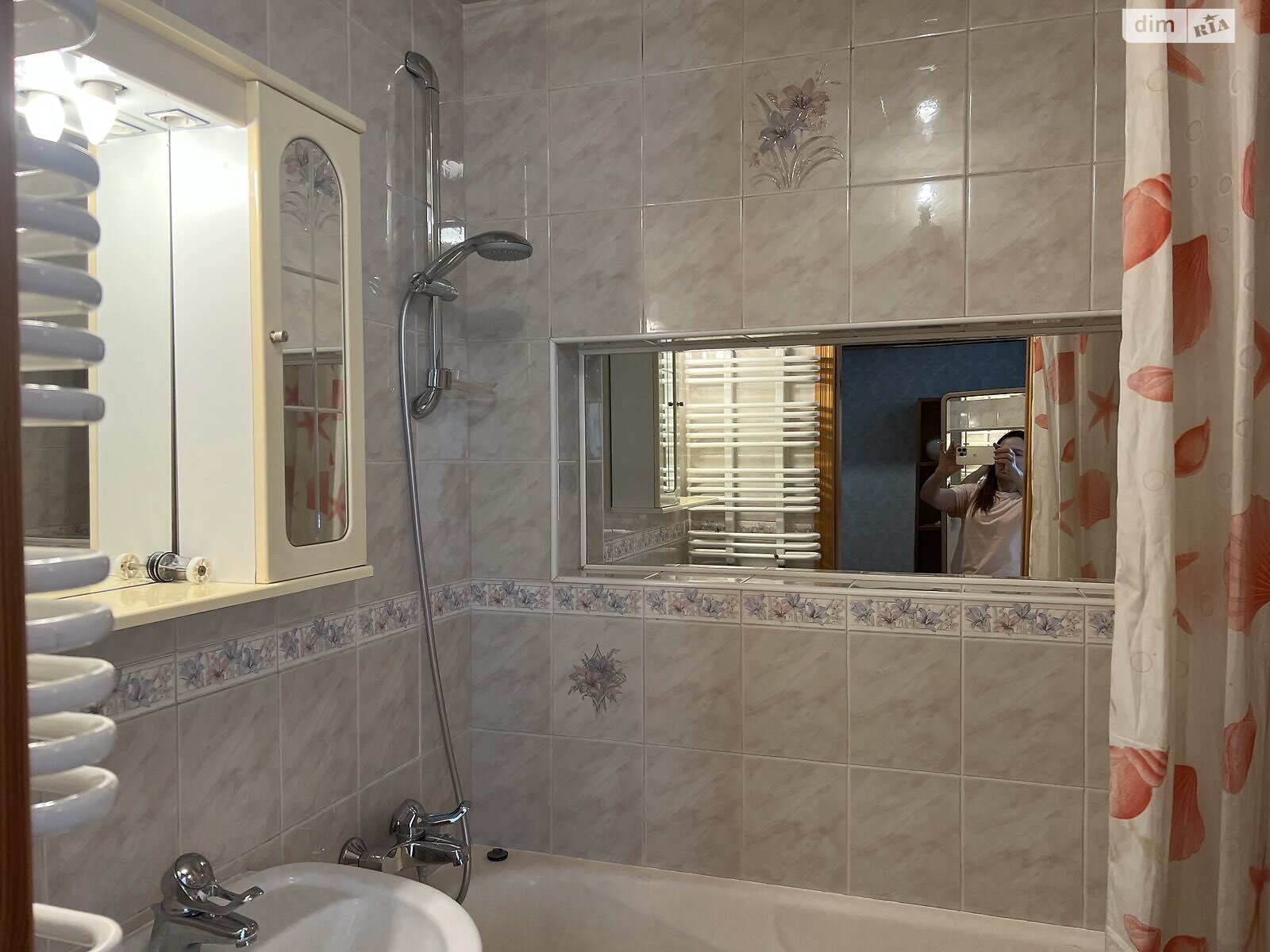 Продажа двухкомнатной квартиры в Киеве, на ул. Антоновича, район Центр фото 1 Продажа двухкомнатной квартиры в Киеве, на ул. Антоновича, район Центр фото 1