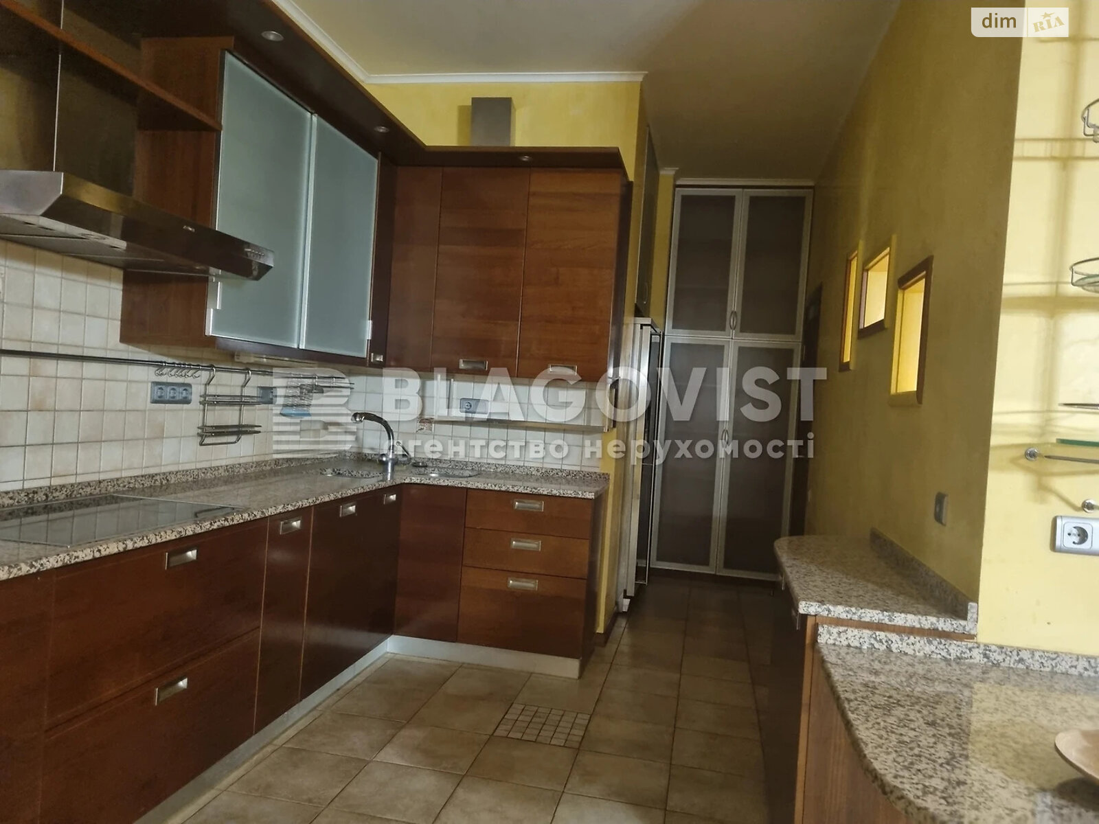 Продажа трехкомнатной квартиры в Киеве, на ул. Богдана Хмельницкого 41, район Центр фото 1 Продажа трехкомнатной квартиры в Киеве, на ул. Богдана Хмельницкого 41, район Центр фото 1