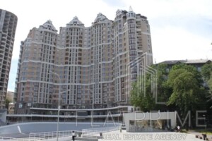 Продаж трикімнатної квартири в Києві, на вул. Богдана Хмельницького 58А, район Центр фото 2
