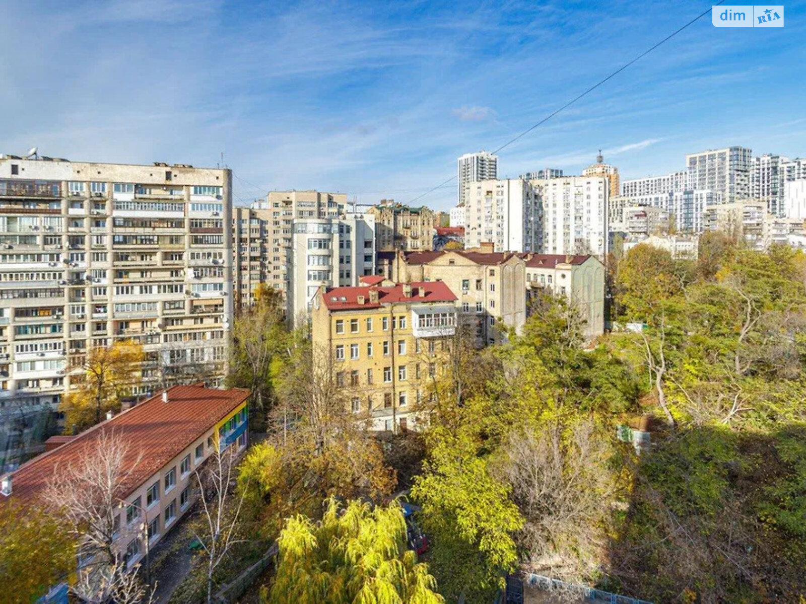 Продаж трикімнатної квартири в Києві, на вул. Богдана Хмельницького 82, район Центр фото 1