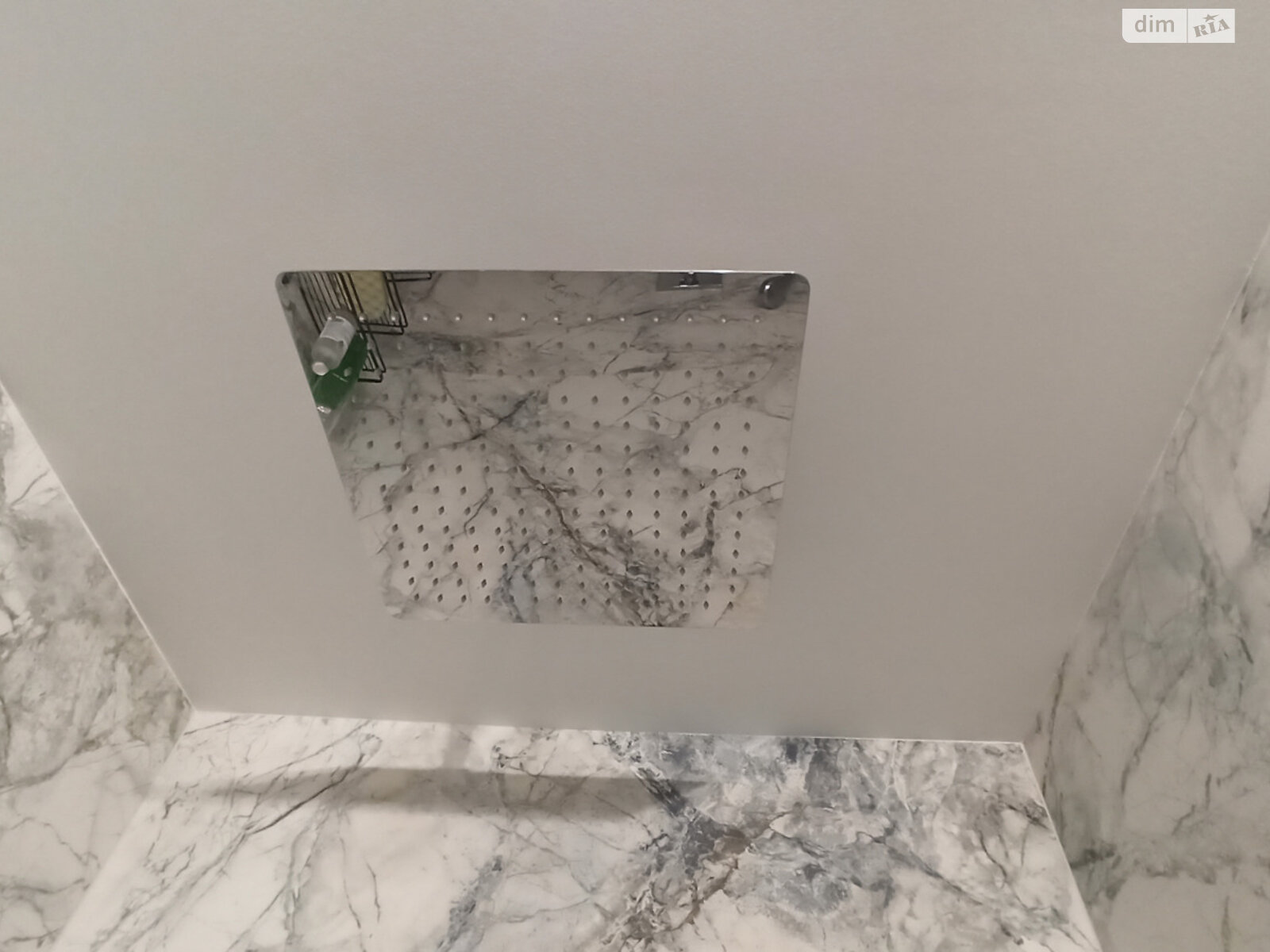 Продаж трикімнатної квартири в Києві, на вул. Богдана Хмельницького 39, район Центр фото 1