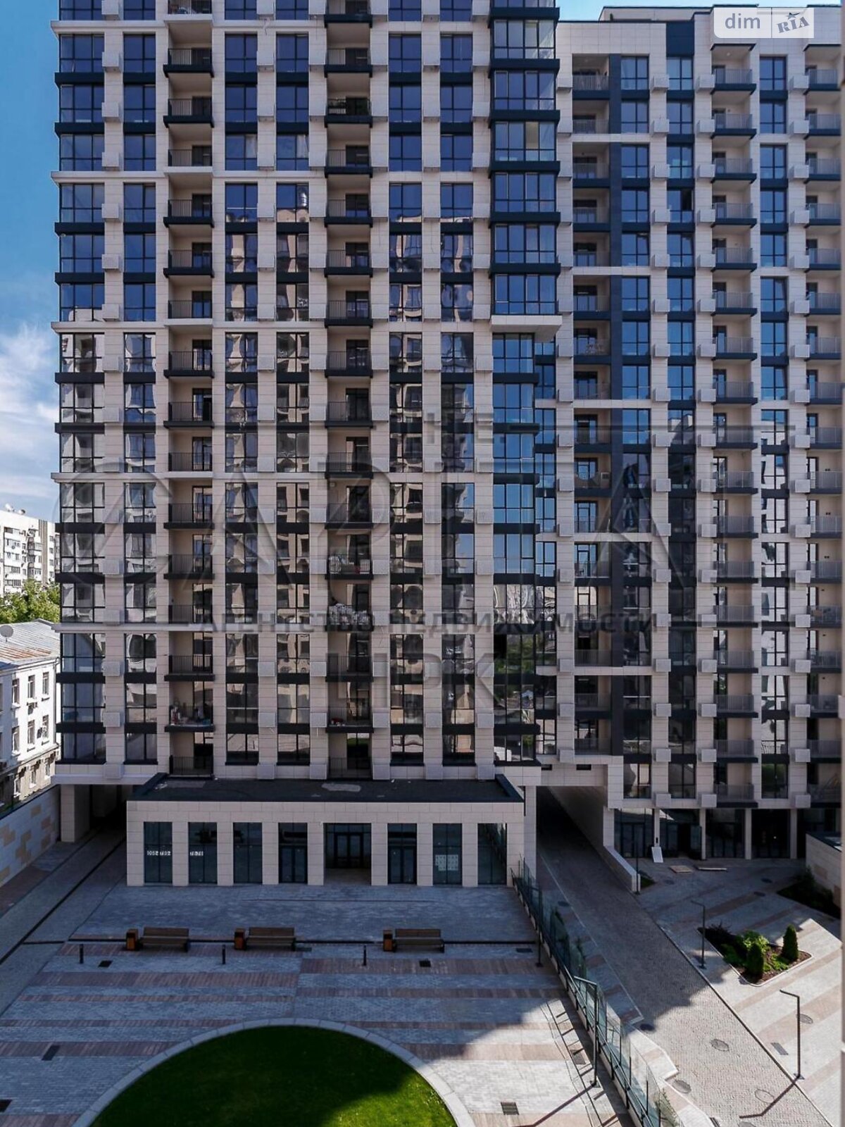 Продажа однокомнатной квартиры в Киеве, на ул. Бульварно-Кудрявская 17А, район Центр фото 1 Продажа однокомнатной квартиры в Киеве, на ул. Бульварно-Кудрявская 17А, район Центр фото 1