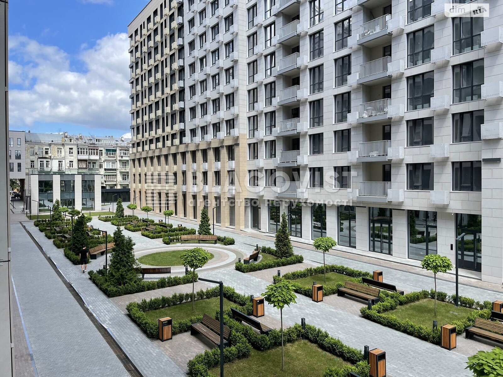 Продажа четырехкомнатной квартиры в Киеве, на ул. Бульварно-Кудрявская 17, район Центр фото 1 Продажа четырехкомнатной квартиры в Киеве, на ул. Бульварно-Кудрявская 17, район Центр фото 1