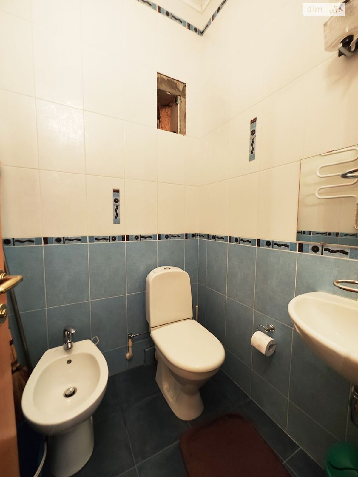 Продажа трехкомнатной квартиры в Киеве, на ул. Бульварно-Кудрявская 11А, район Центр фото 1 Продажа трехкомнатной квартиры в Киеве, на ул. Бульварно-Кудрявская 11А, район Центр фото 1