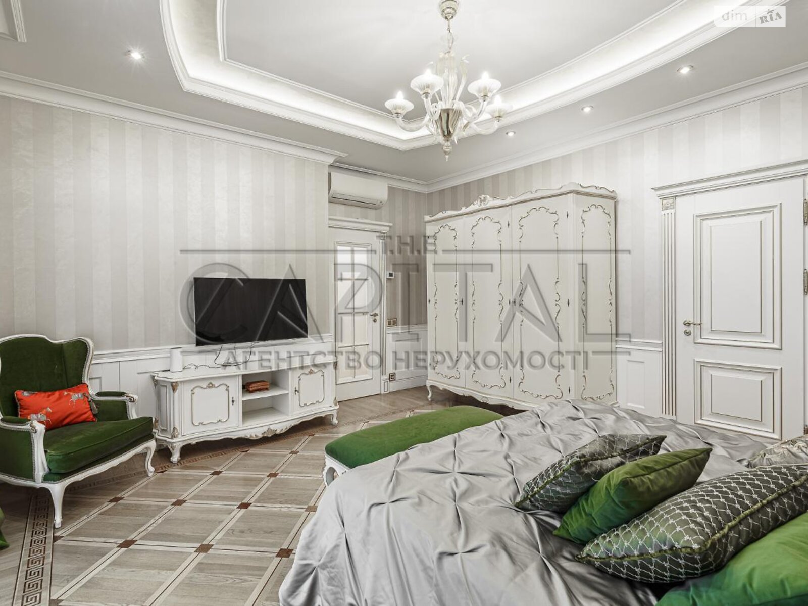 Продажа трехкомнатной квартиры в Киеве, на ул. Бульварно-Кудрявская 21, район Центр фото 1 Продажа трехкомнатной квартиры в Киеве, на ул. Бульварно-Кудрявская 21, район Центр фото 1