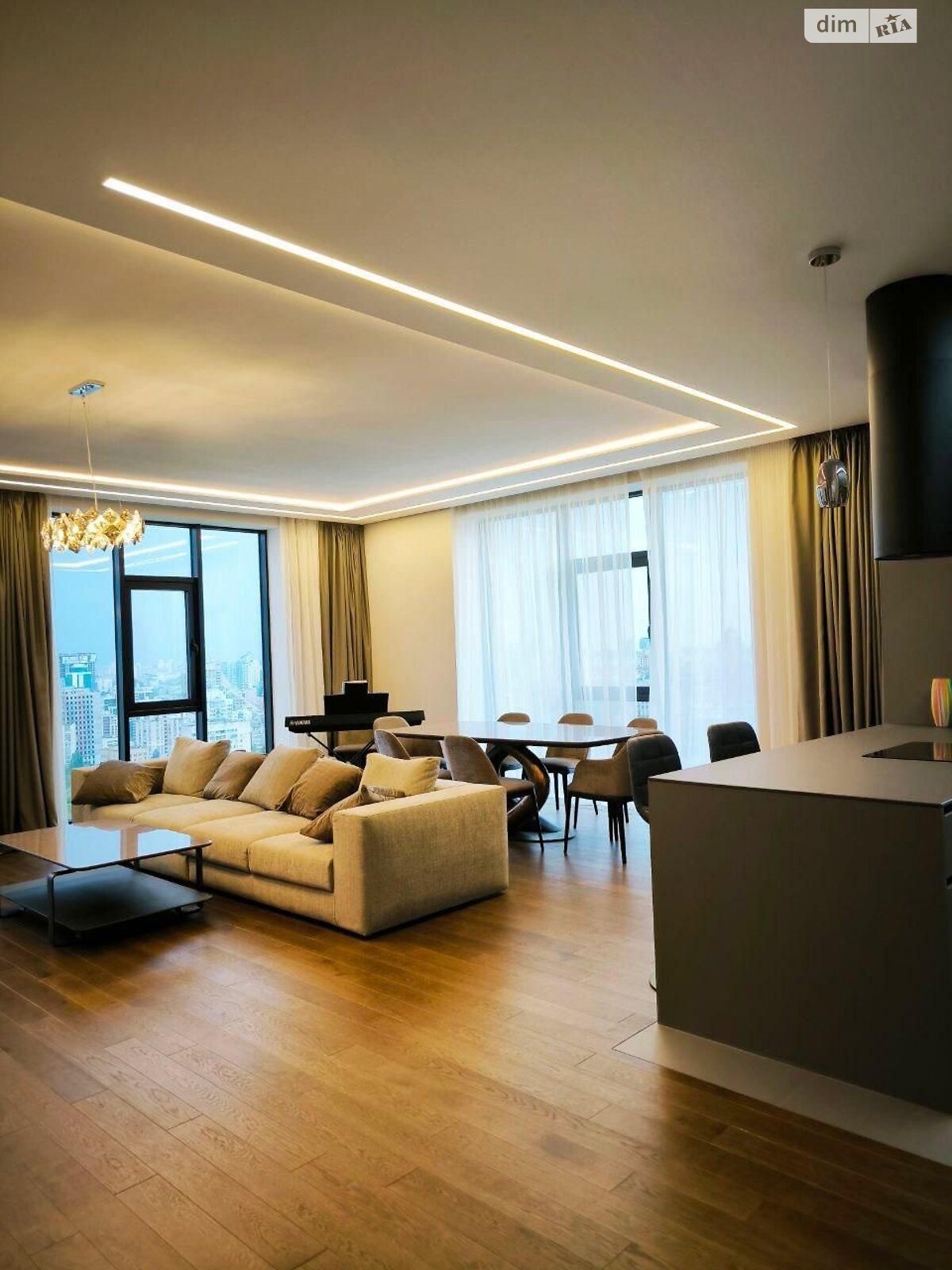 Продаж трикімнатної квартири в Києві, на вул. Бульварно-Кудрявська 21, район Центр фото 1